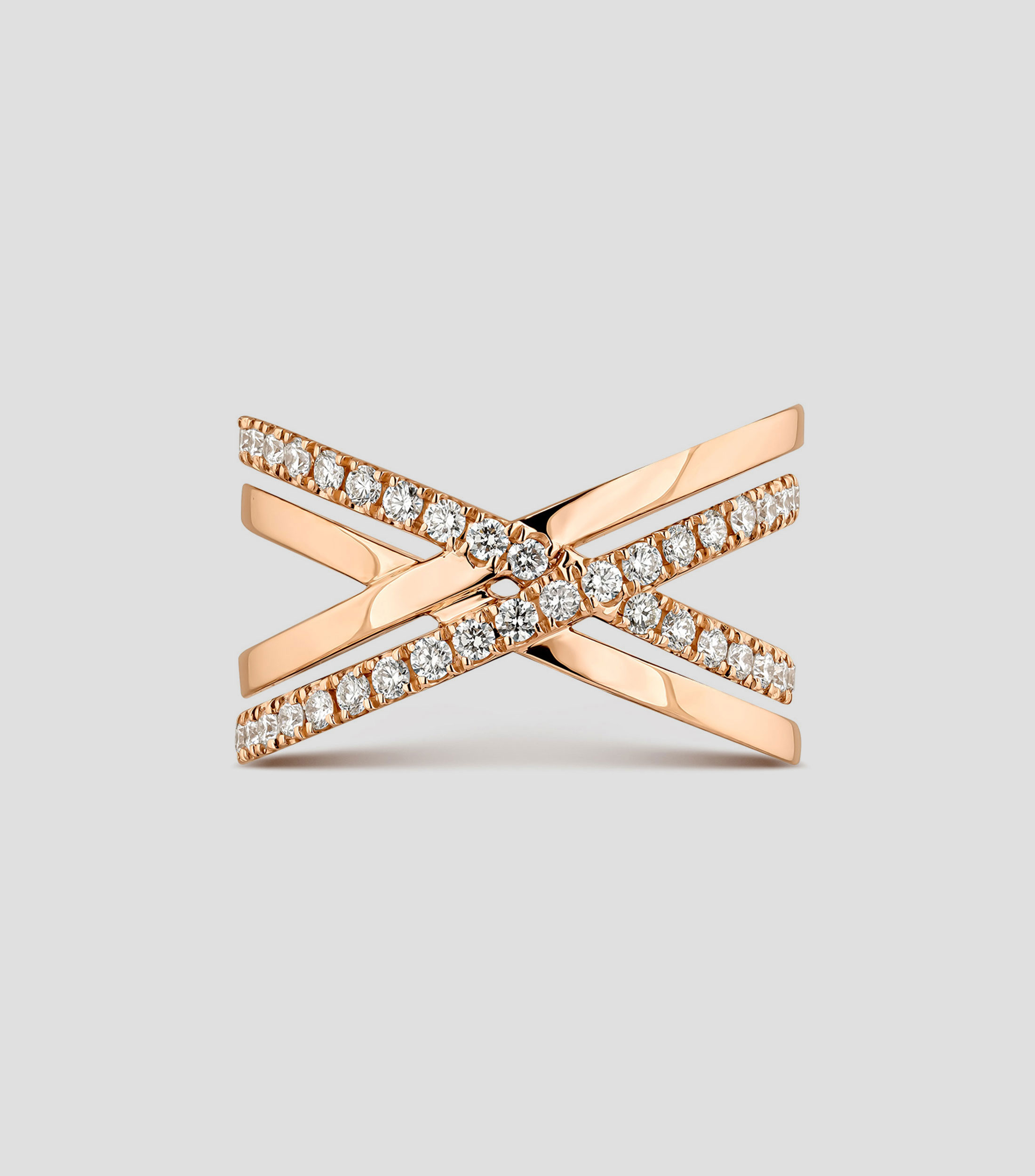 Anillo en Oro 18 kilates con Diamantes Mujer