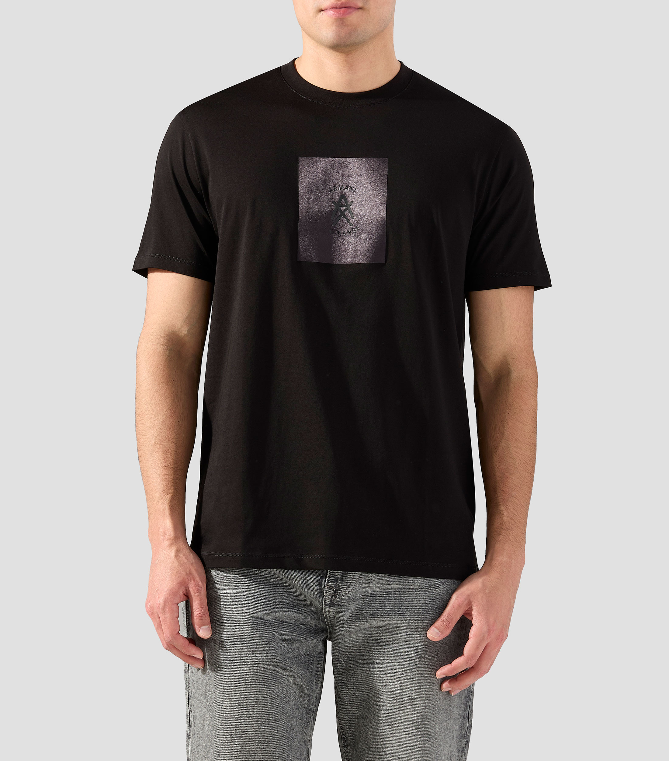 Playera cuello redondo manga corta estampada Hombre