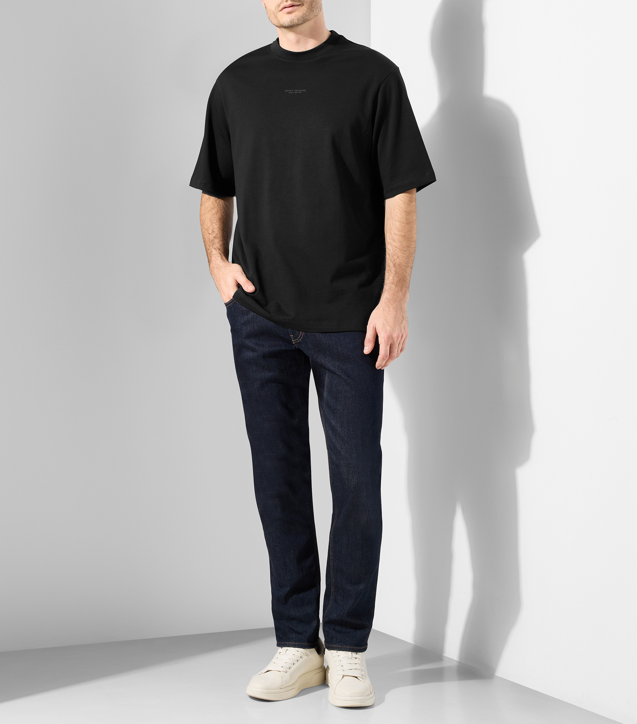 Playera cuello redondo manga corta lisa Hombre