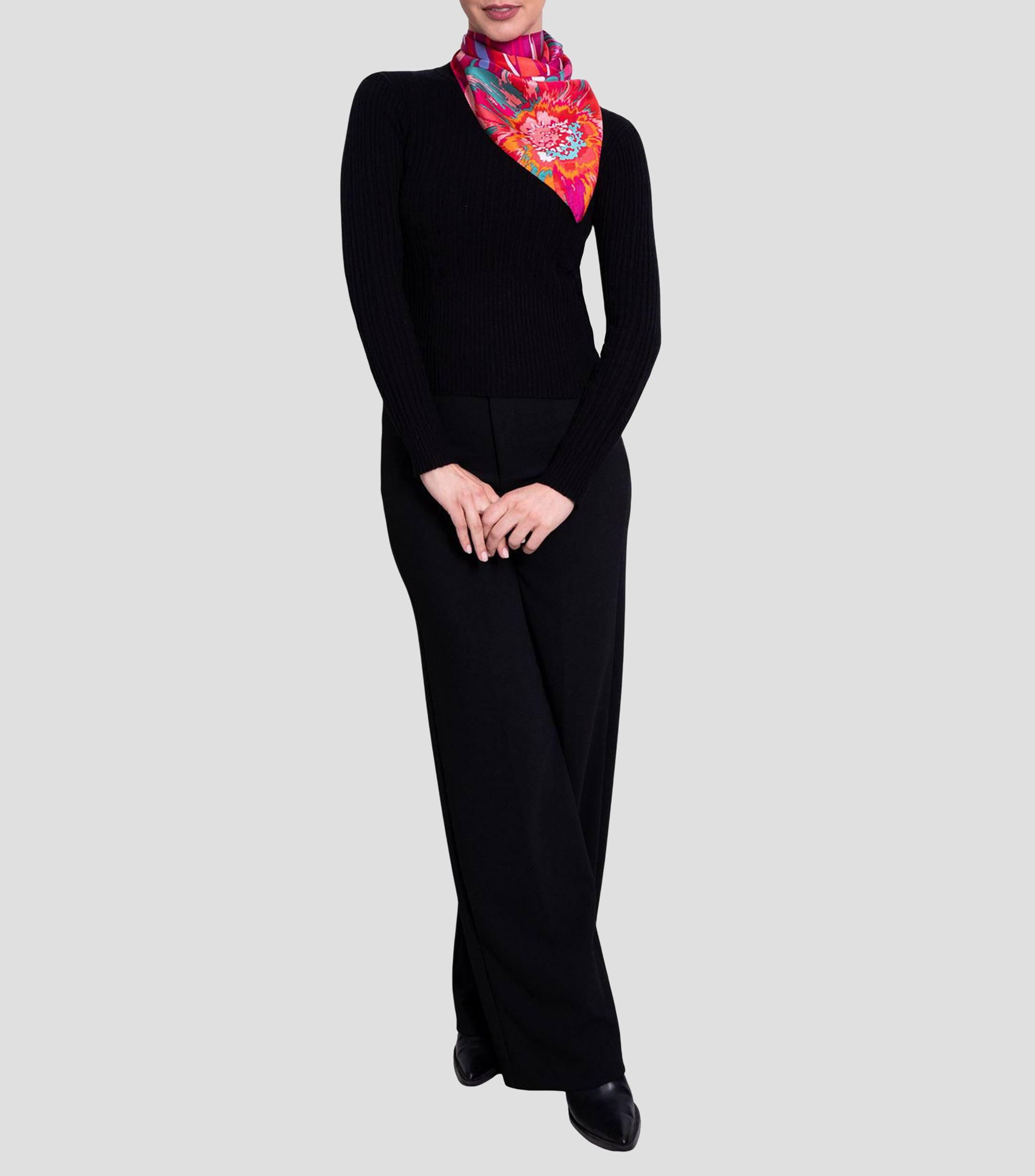 Mascada en seda fucsia estampada Mujer