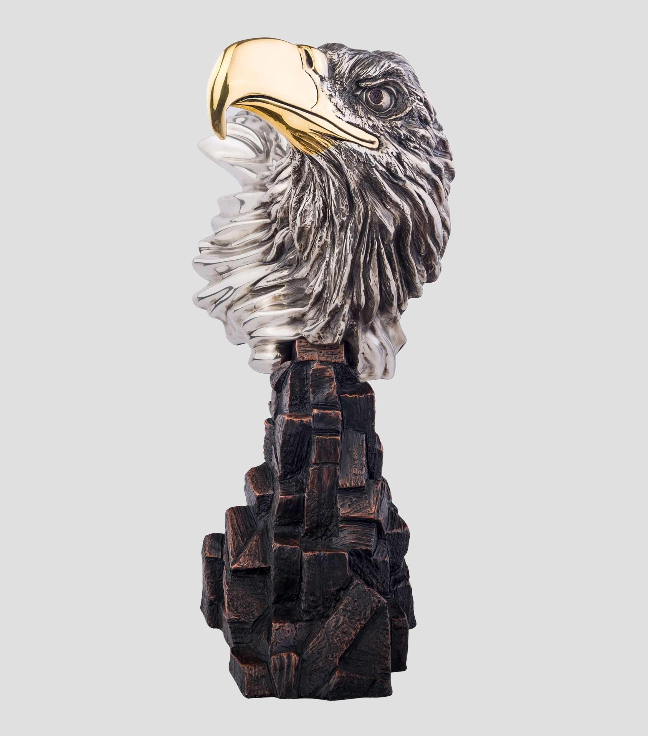 Figura Cabeza de Aguila en plata y oro