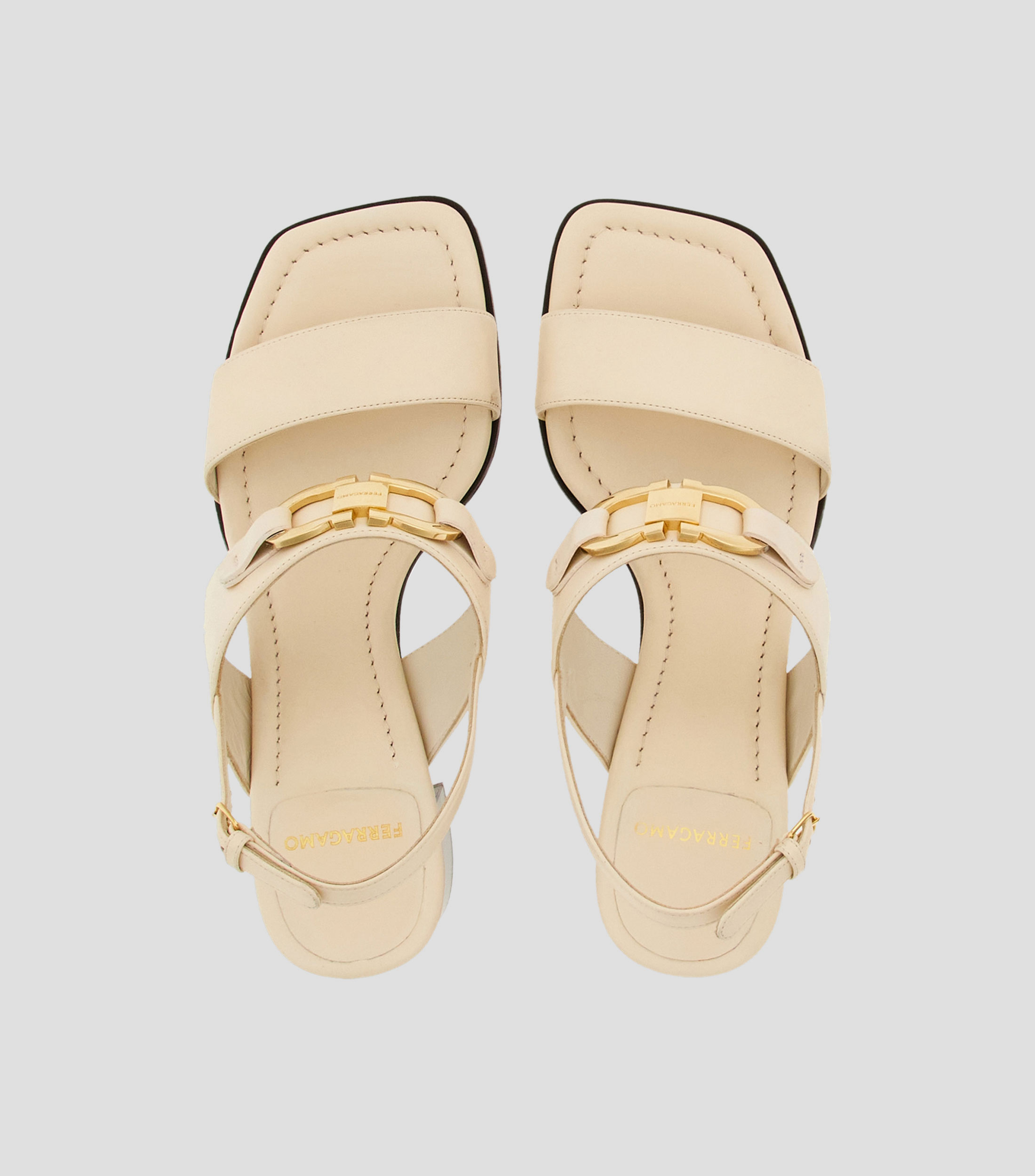 Sandalias Gancini Mujer