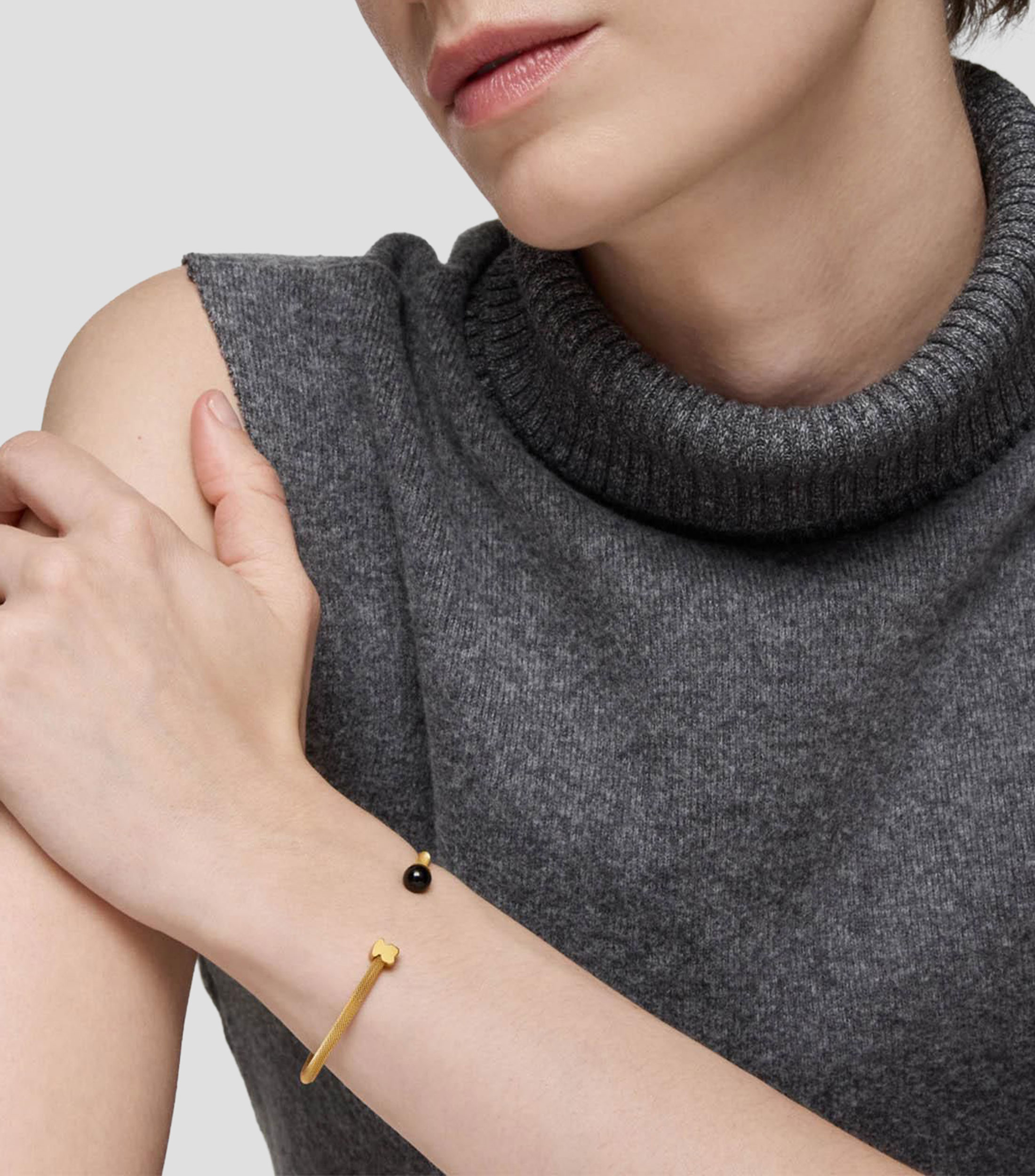 Pulsera abierta con ónix Icon Mesh Mujer