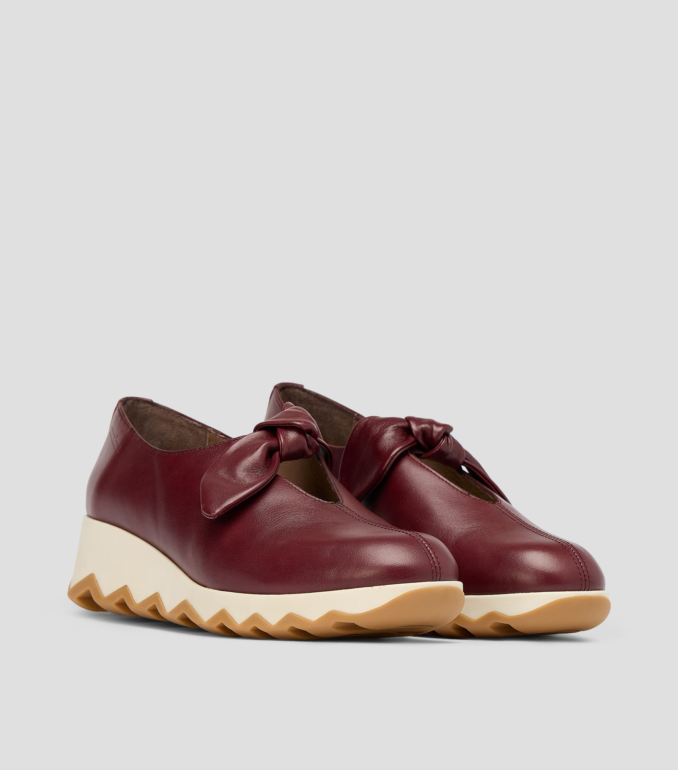 Zapatos casuales con plataforma Mujer