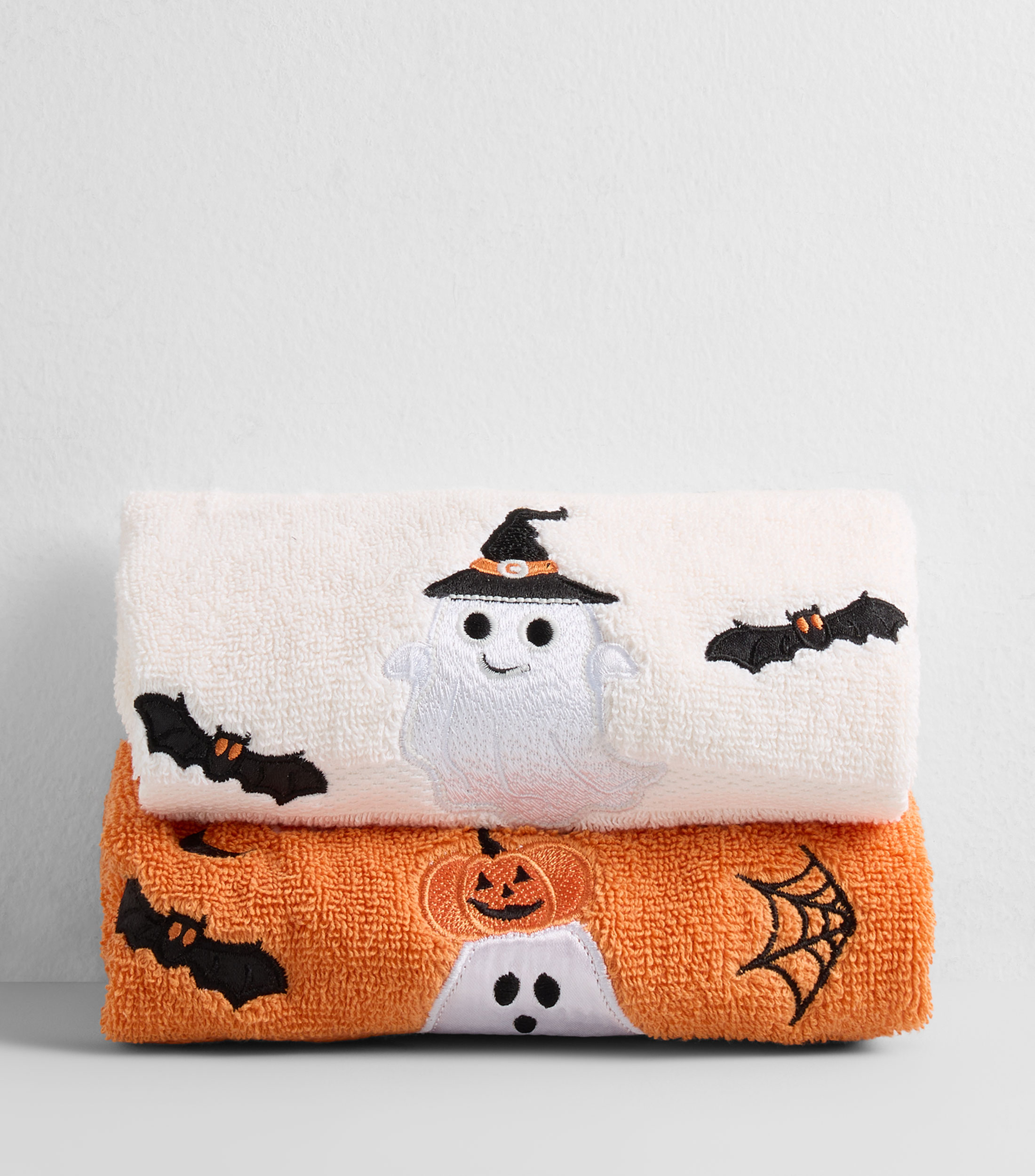 Set 2 Toallas de manos bordadas Spooky Season