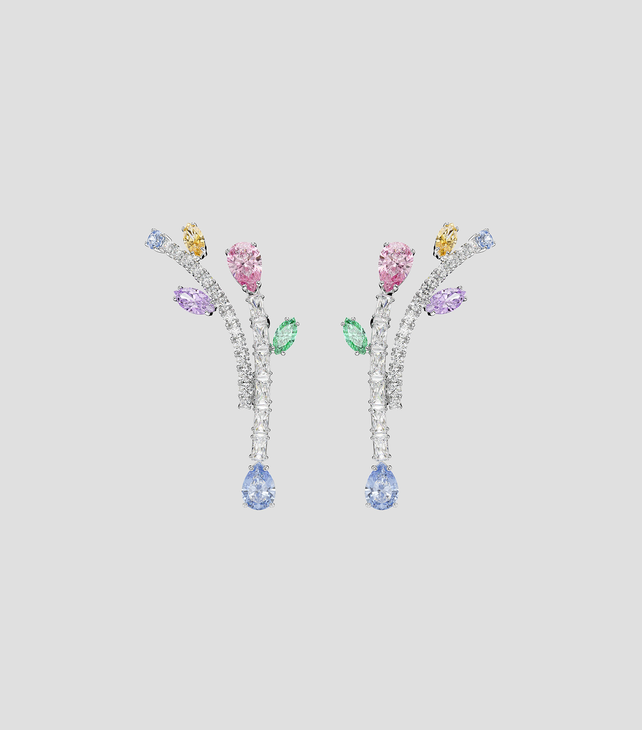 Aretes Ariana Grande x Swarovski con piedras Mujer