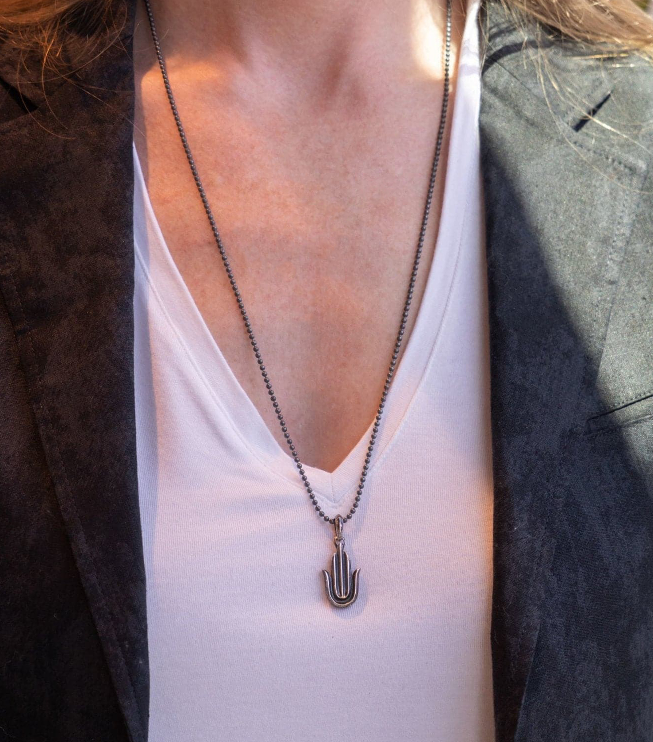 Dije en plata .925 Black Rock Star Hamse Hand Unisex