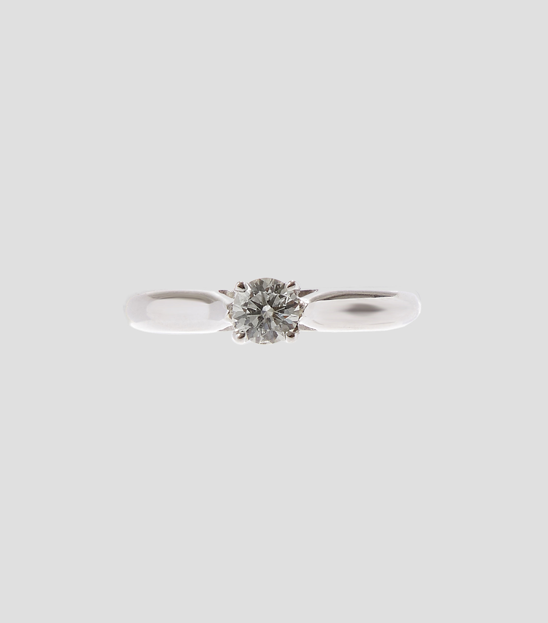 Anillo solitario en Oro blanco de 14 kilates con diamantes Mujer