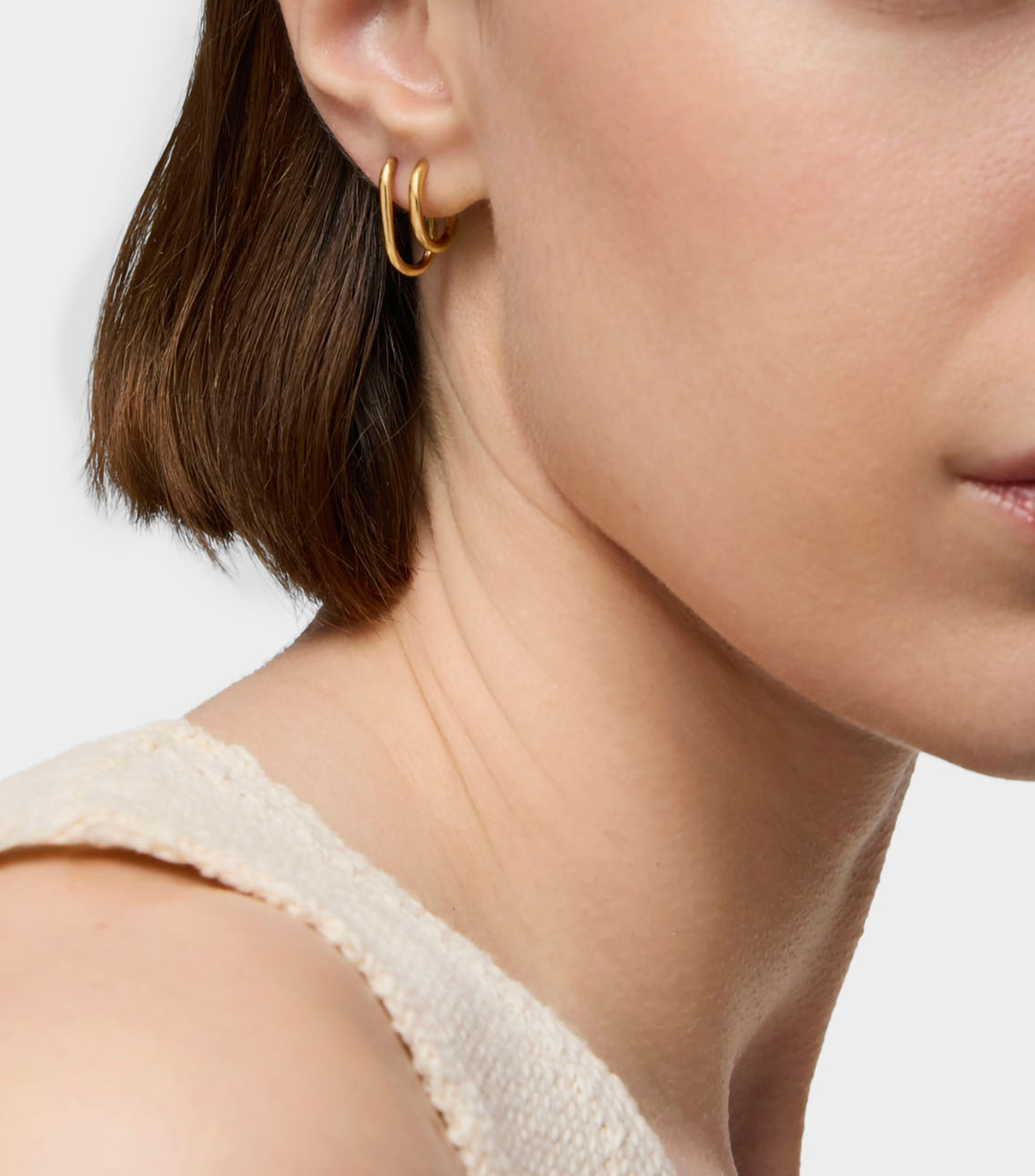 Arete en Baño de oro 18 kilates aro Mujer
