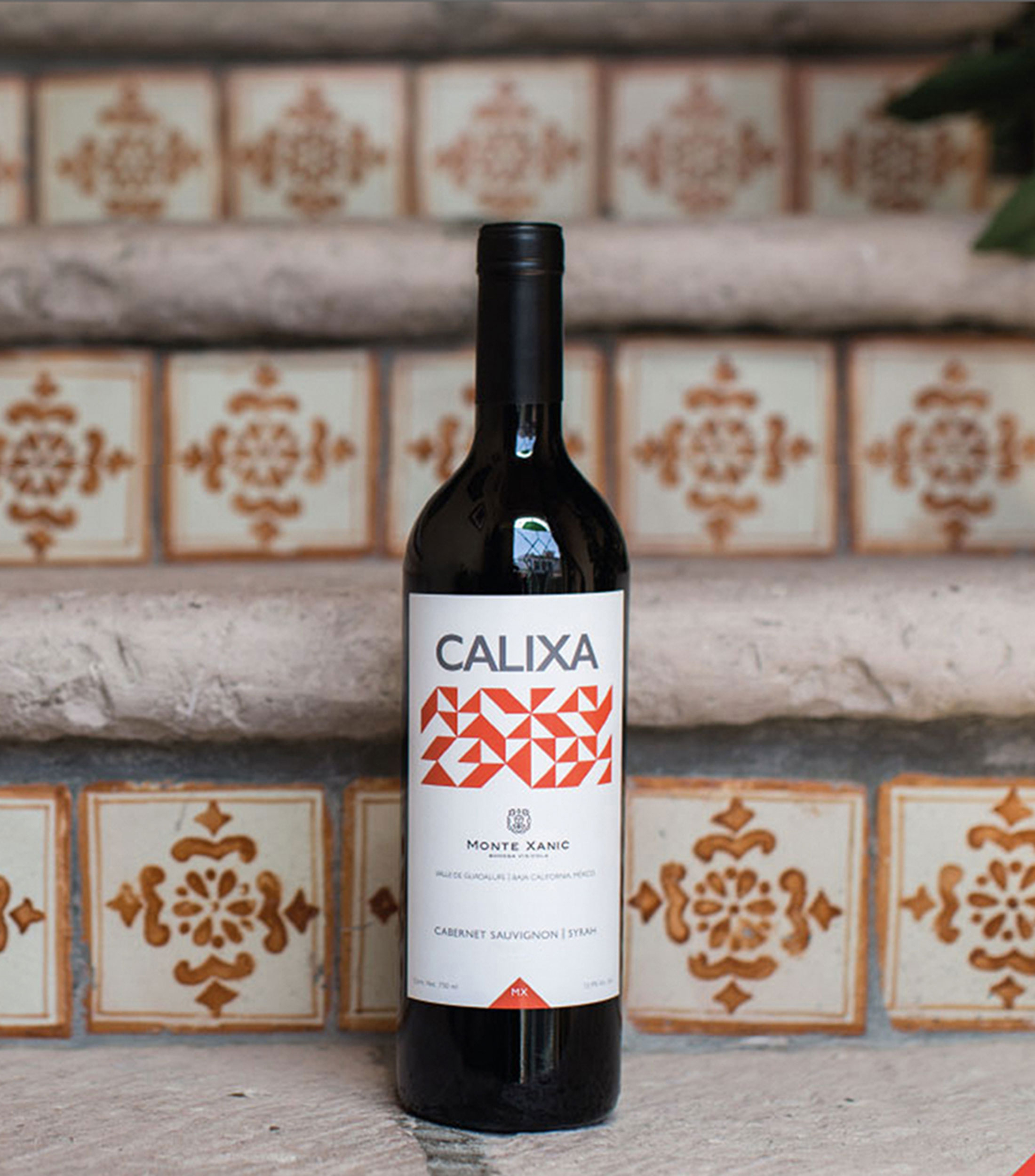 Vino Tinto Cabernet Sauvignon-Syrah Calixa, México, 750 ml
