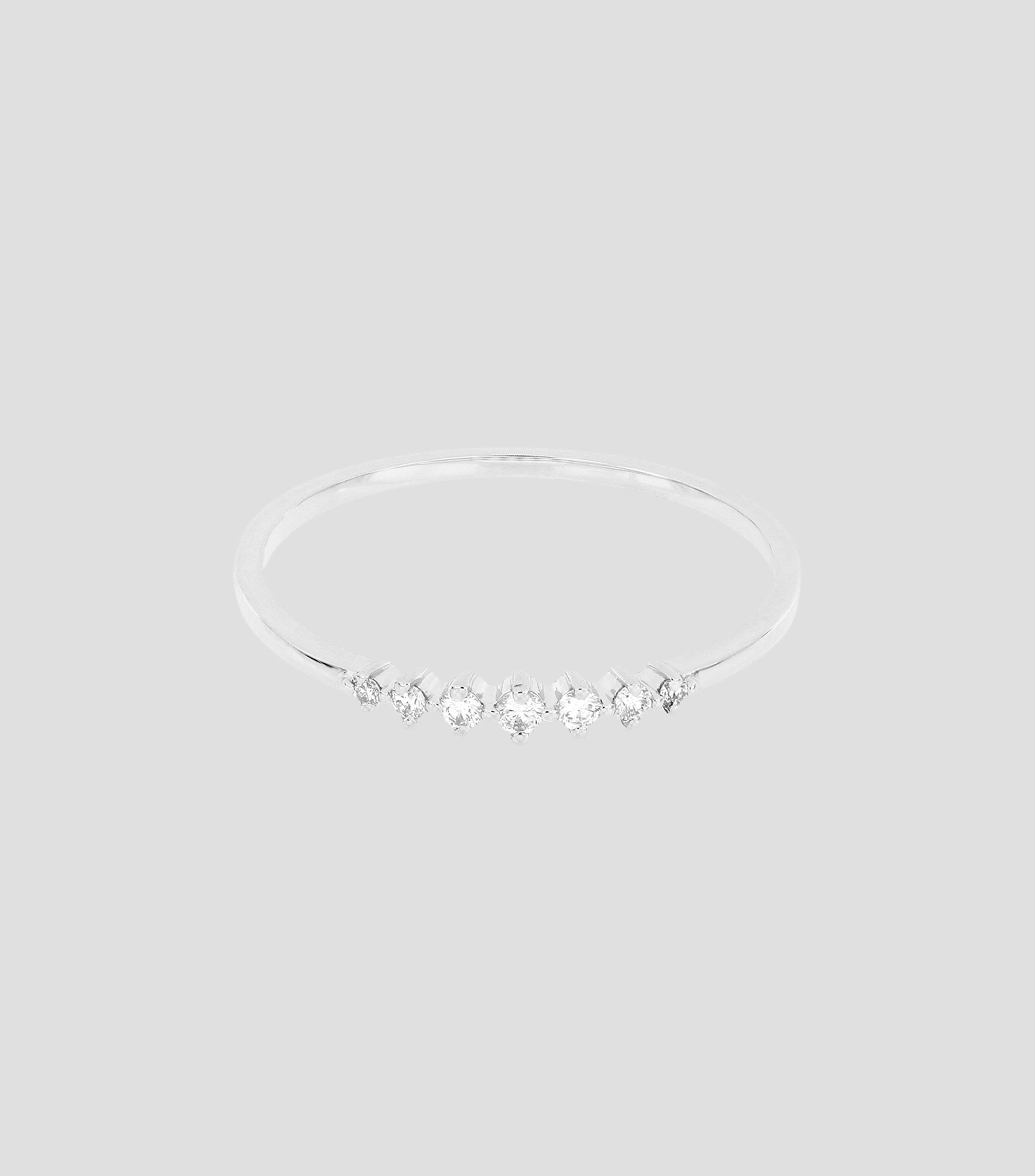 Anillo en oro blanco 18 Kilates con 7 diamantes Mujer