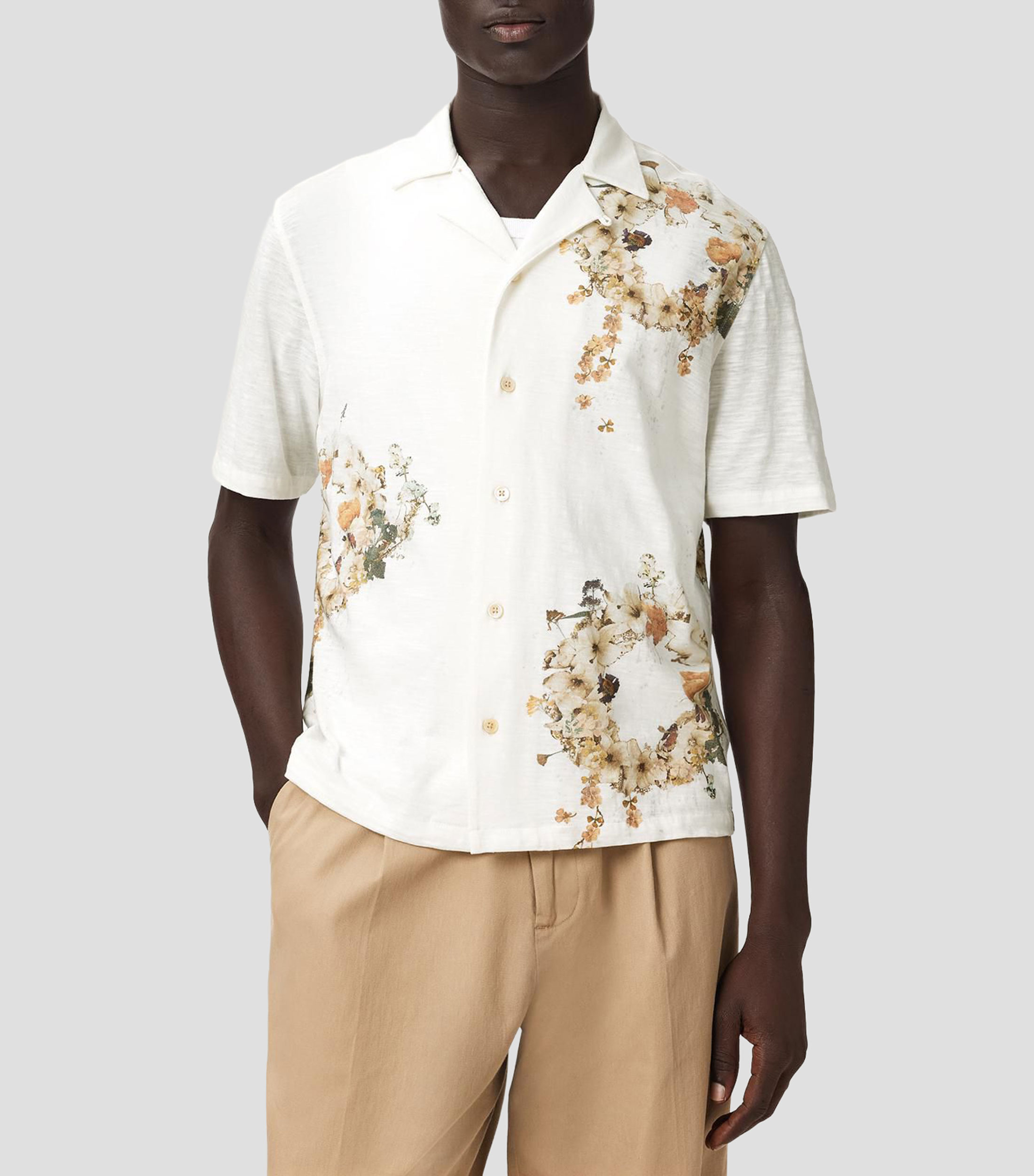 Camisa estampada con manga corta Hombre