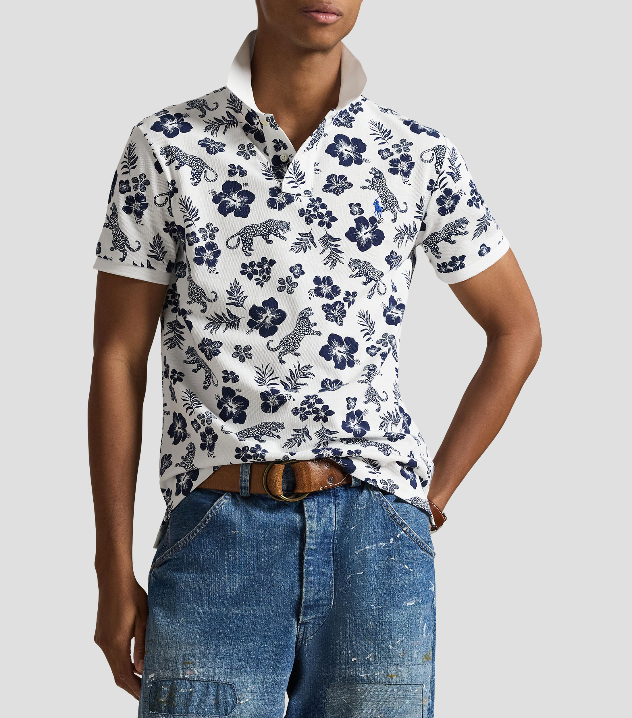 Playera tipo polo manga corta estampada Hombre