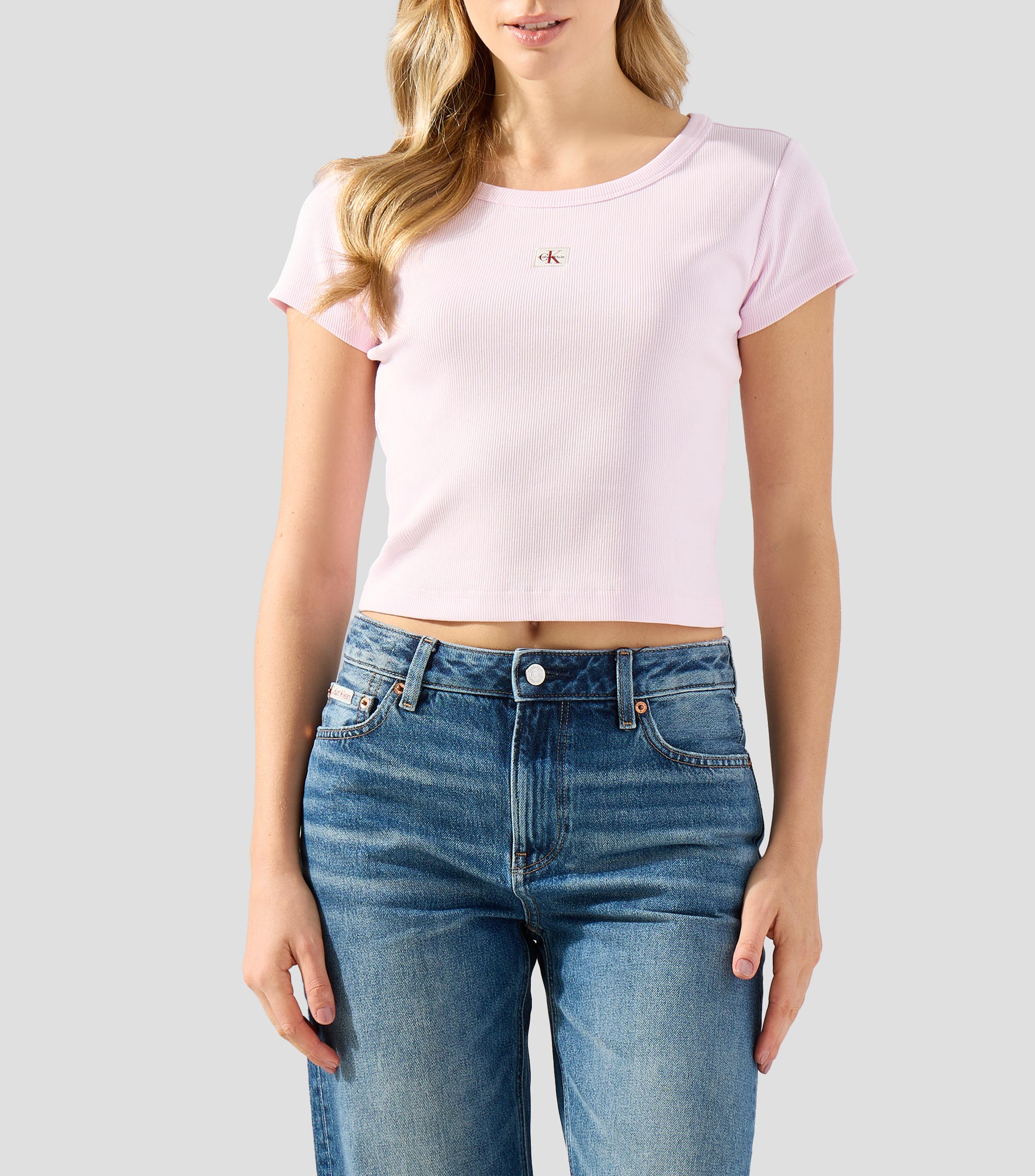 Playera cuello redondo manga corta lisa Mujer