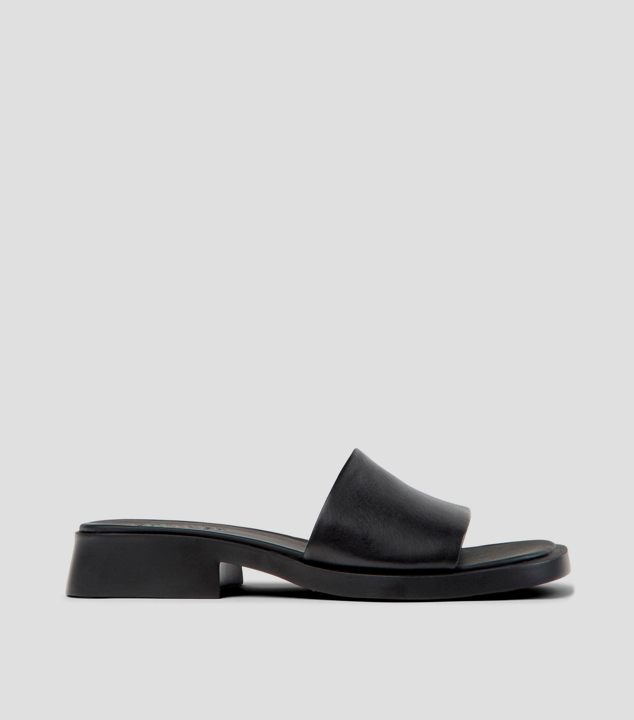Sandalias con tacón bajo cuadrado Dana Mujer
