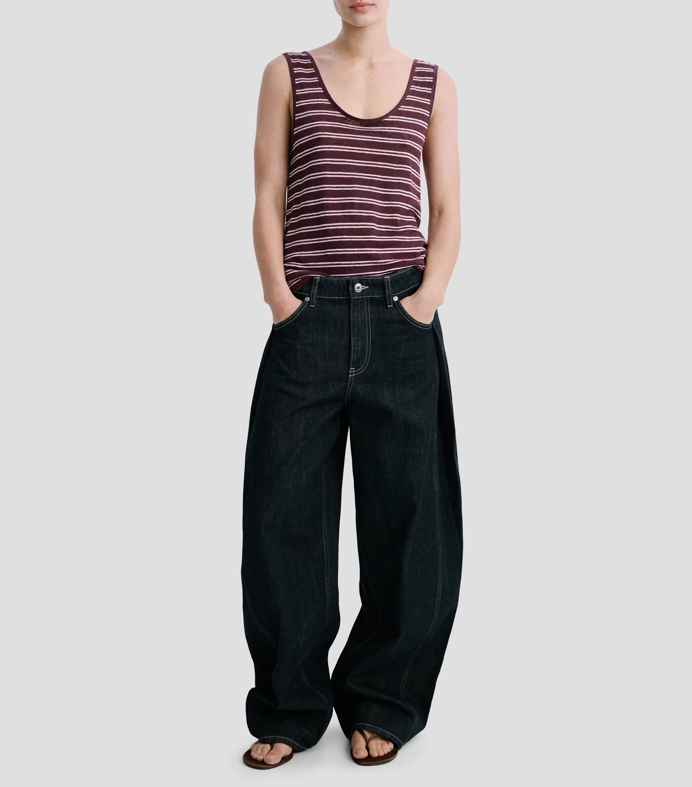 Top cuello redondo sin mangas a rayas Mujer