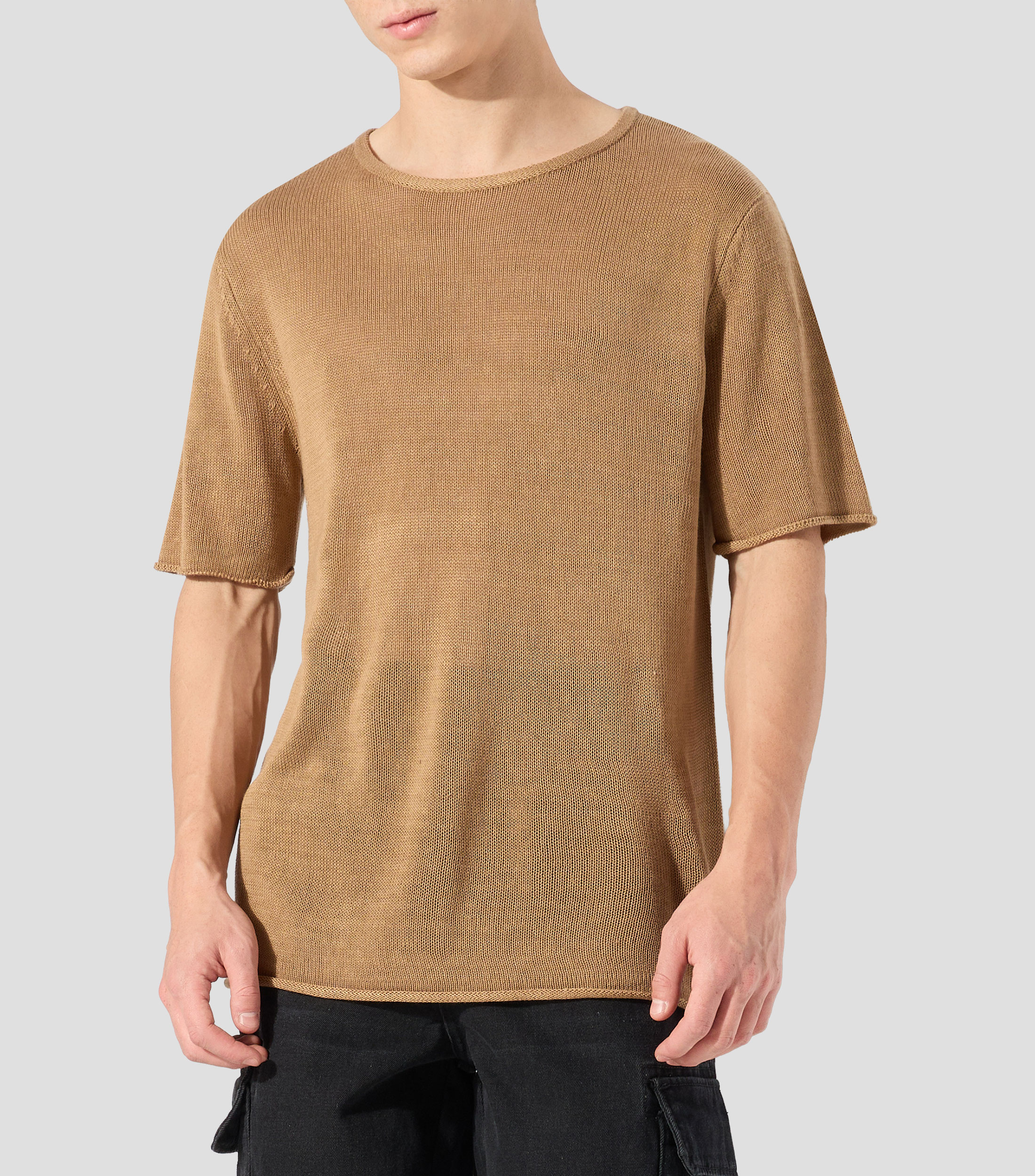 Playera de cuello redondo con manga corta lisa Hombre