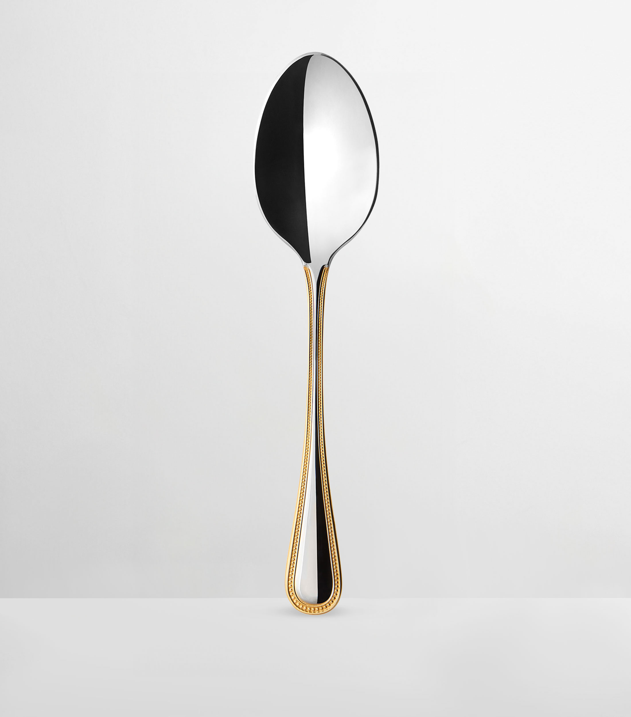 Cuchara de Mesa Perle plateado, dorado