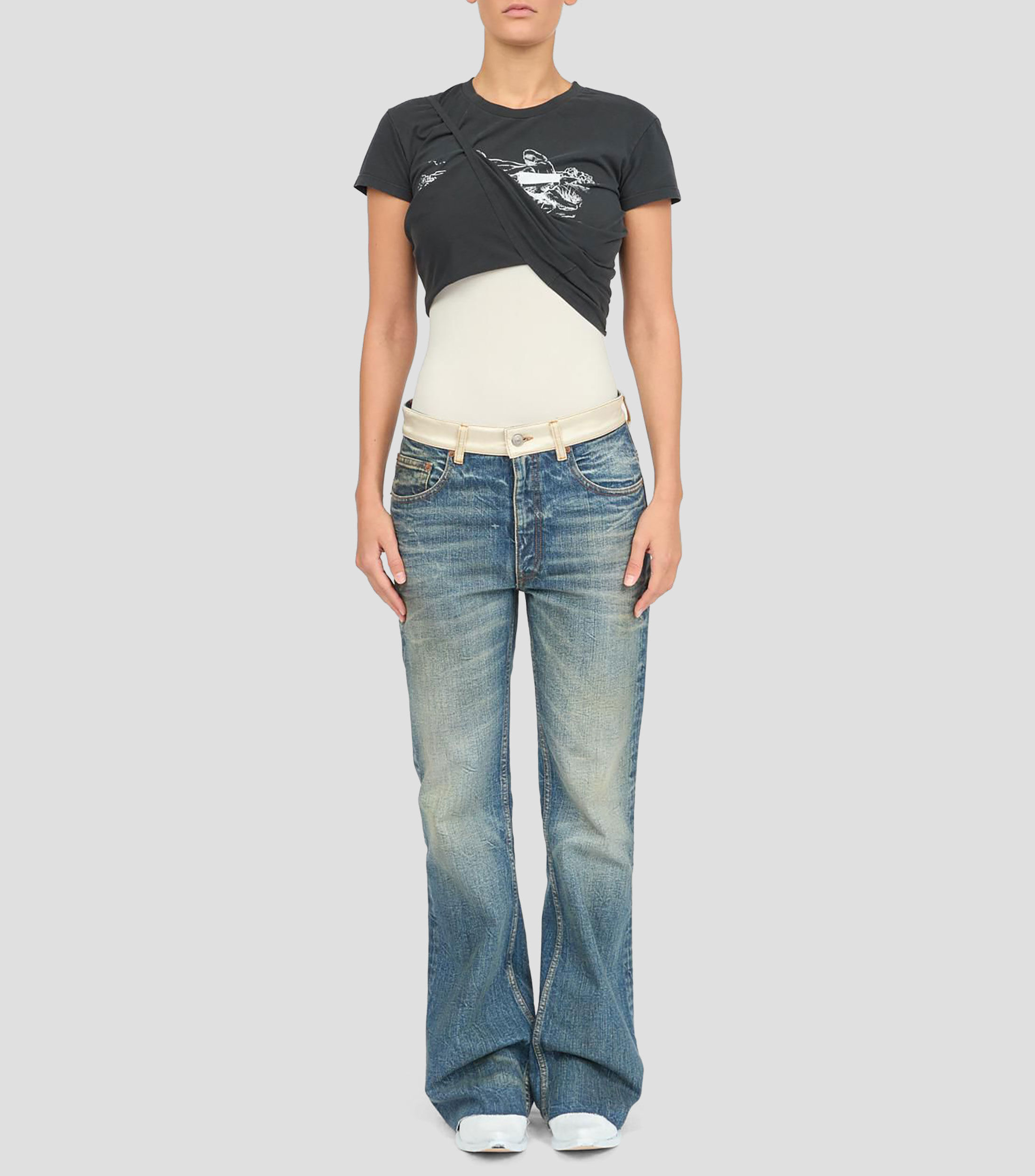 Playera de cuello redondo y manga corta Mujer