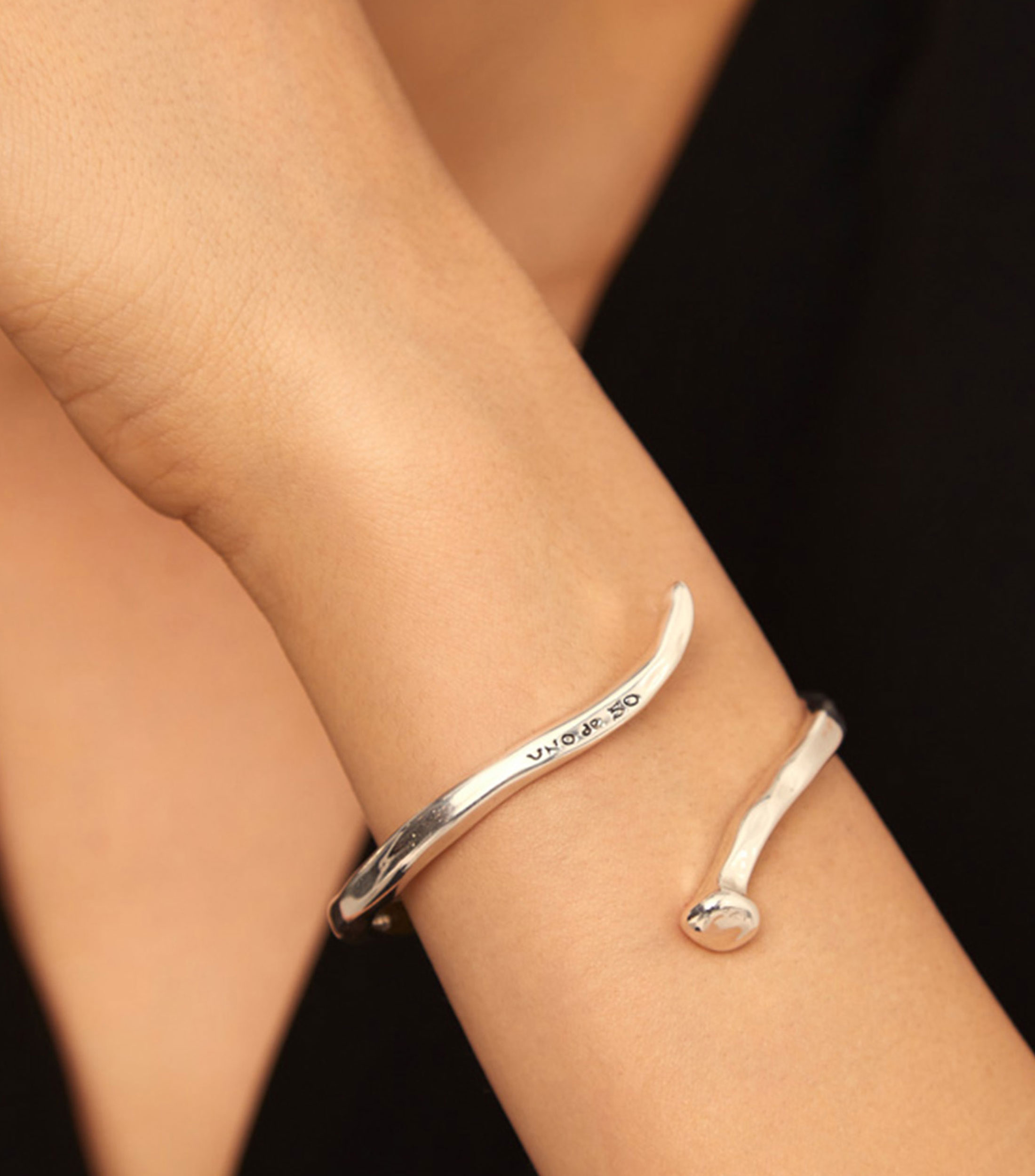 Brazalete Mujer