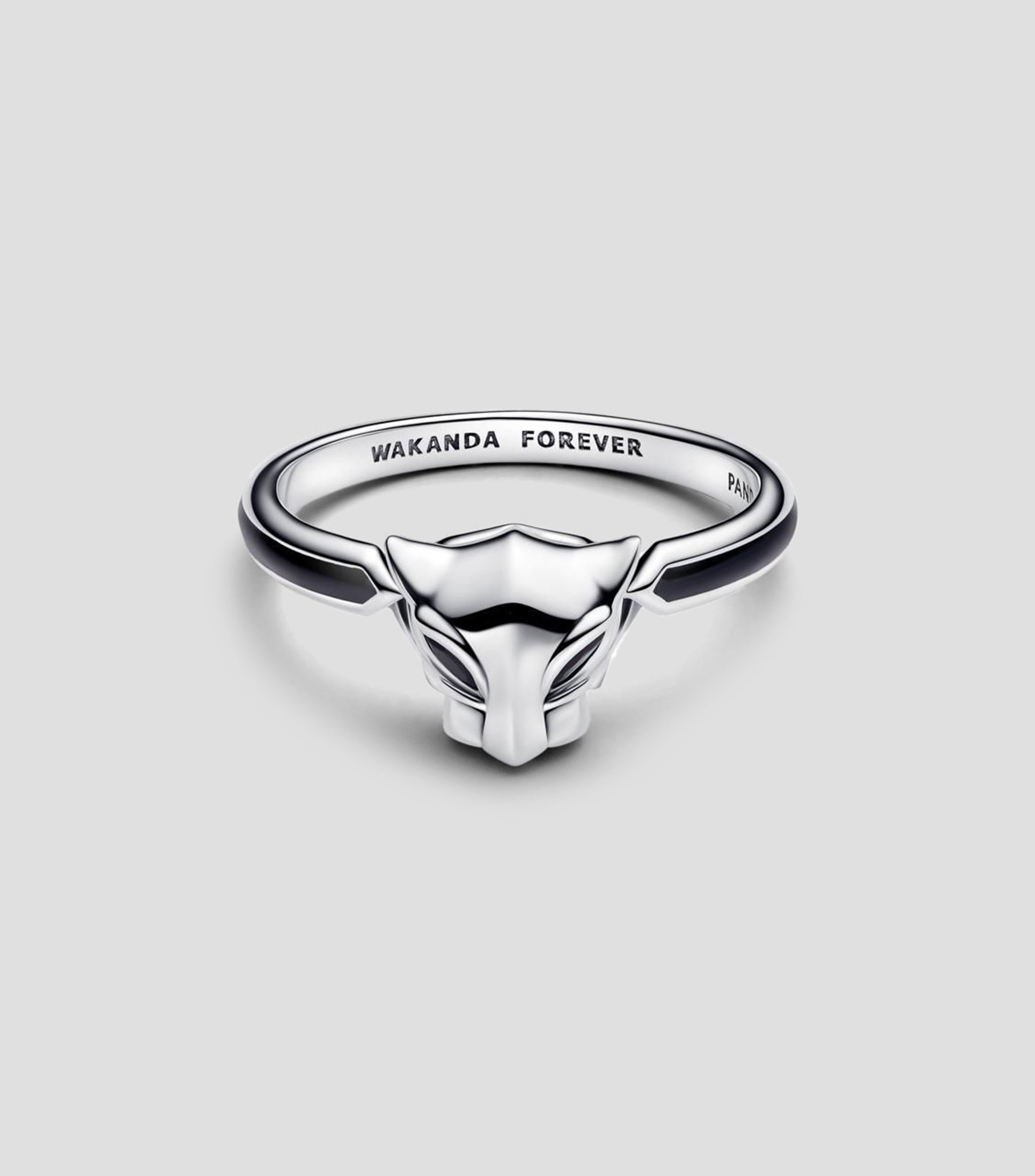 Anillo en plata .925 Pantera Negra con cristales Mujer
