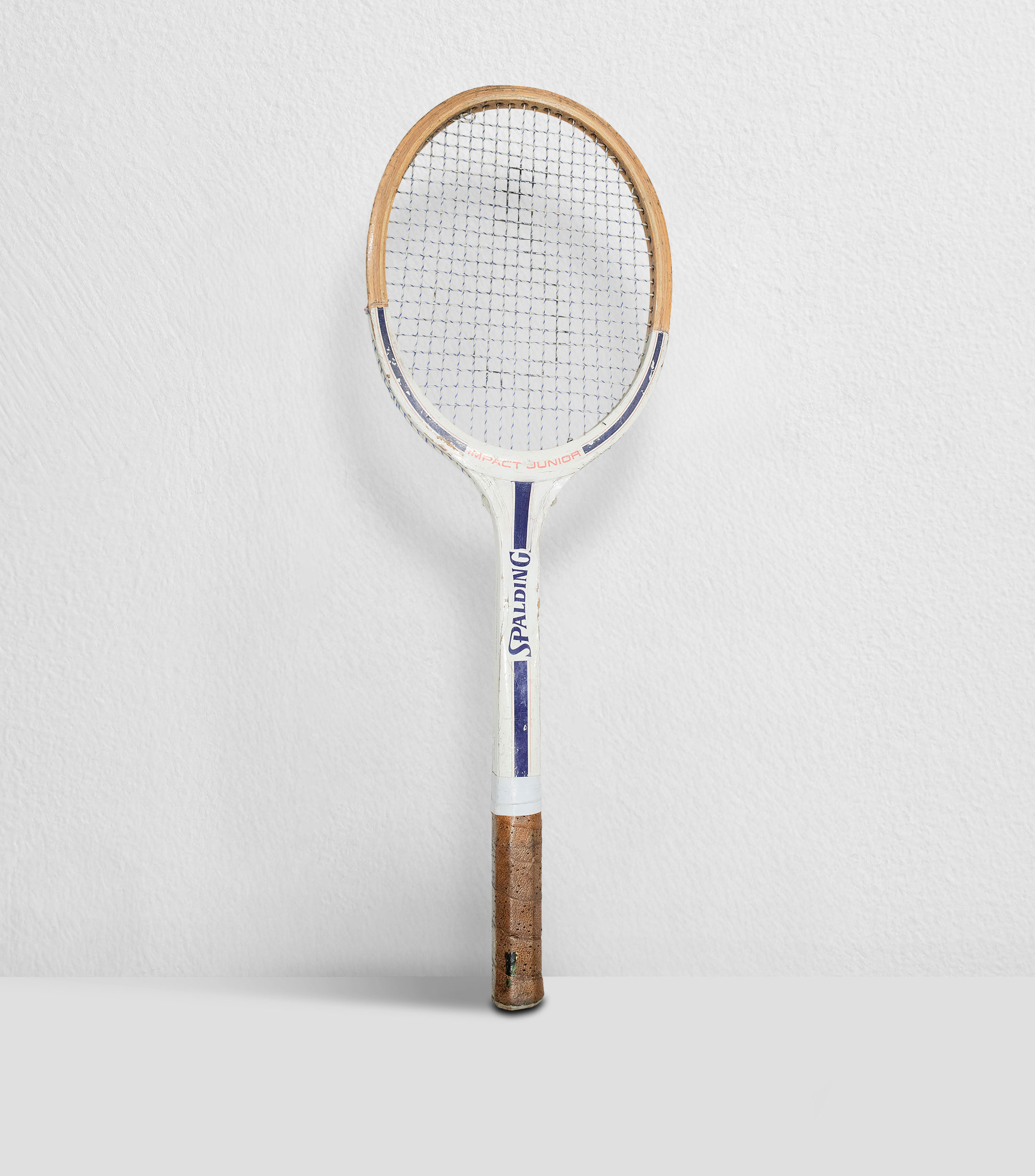 Raqueta decorativa de Tenis Spalding 1965 en madera