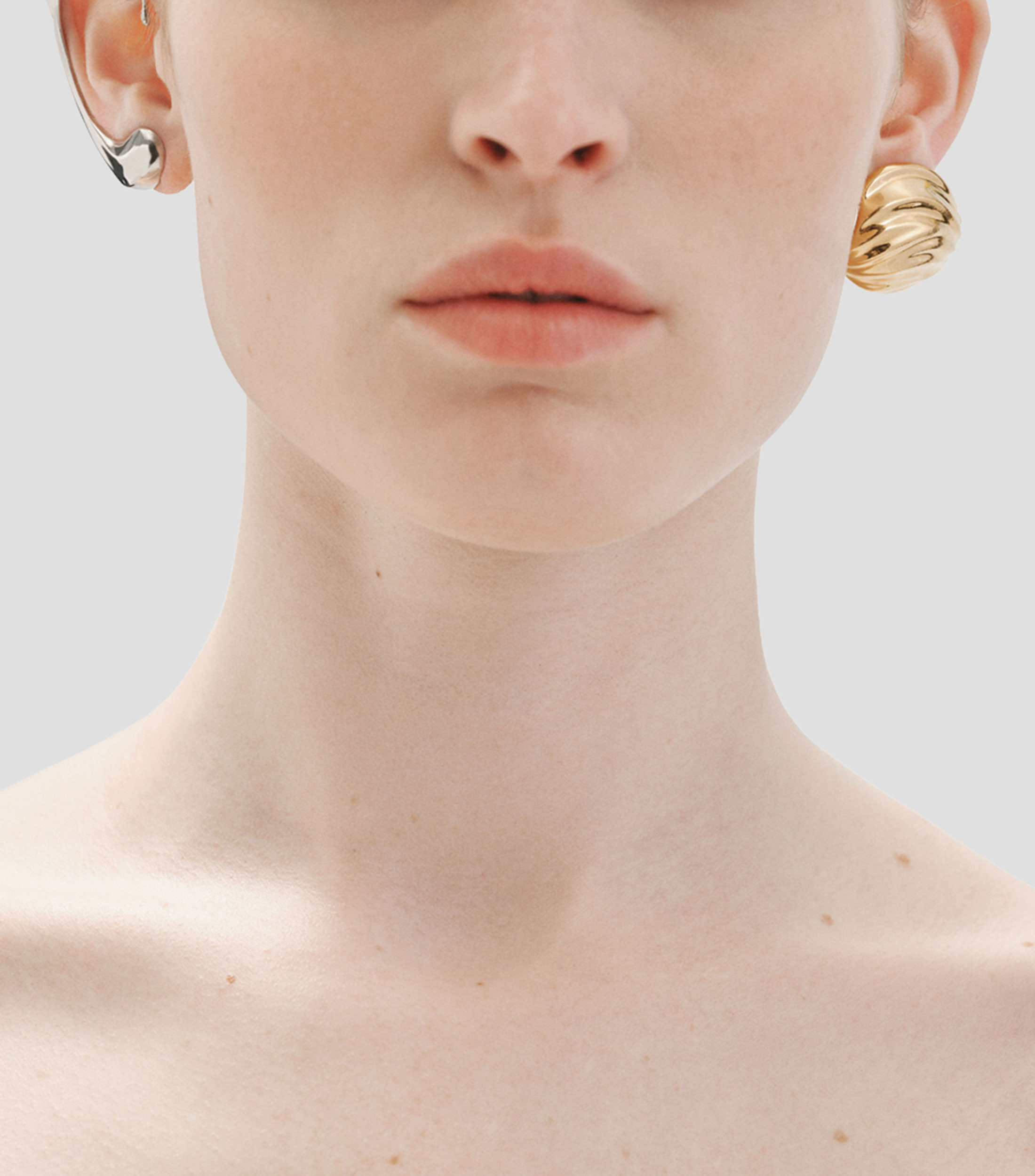 Pendiente earcuff en plata .925 con textura Mujer