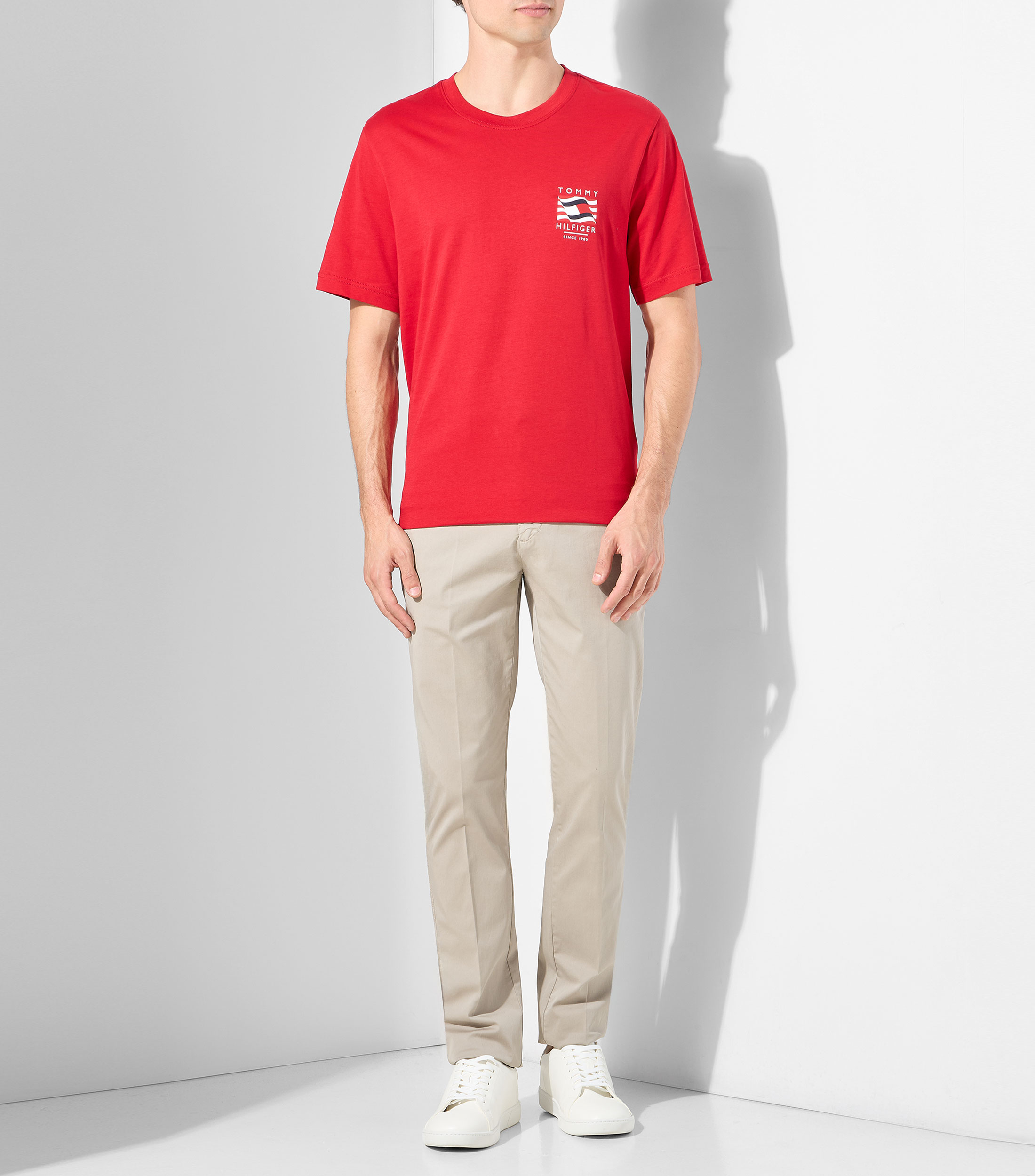 Playera cuello redondo manga corta estampada Hombre