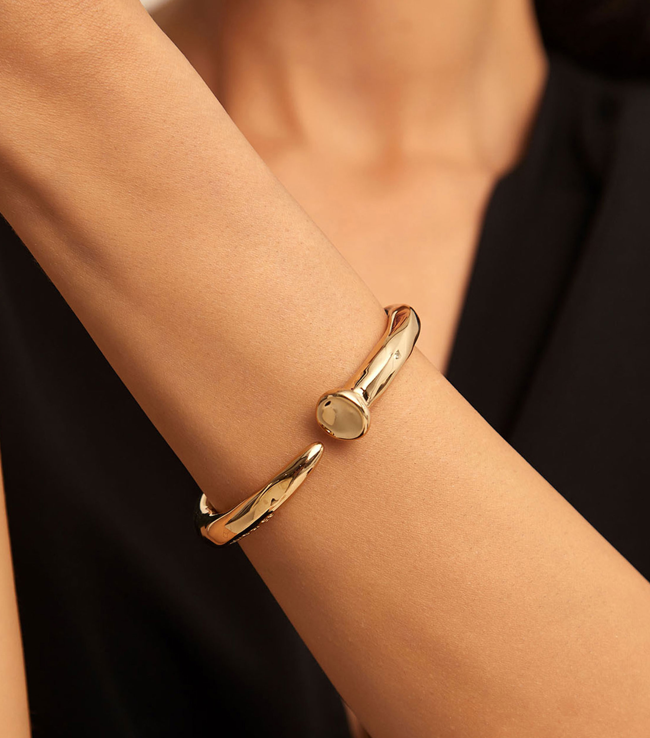 Pulsera Rígida Clavo Hombre