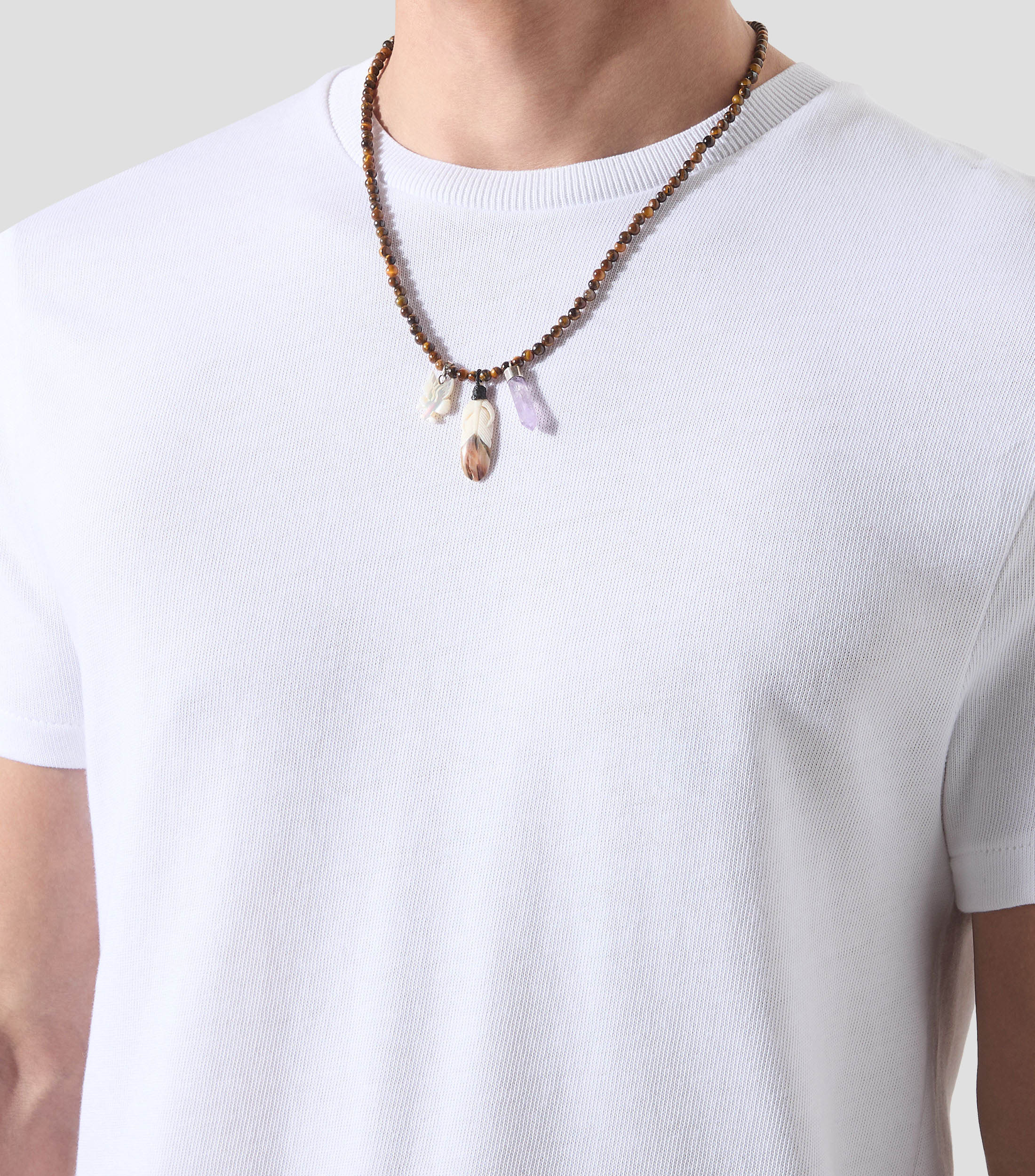 Collar con Pluma Hombre
