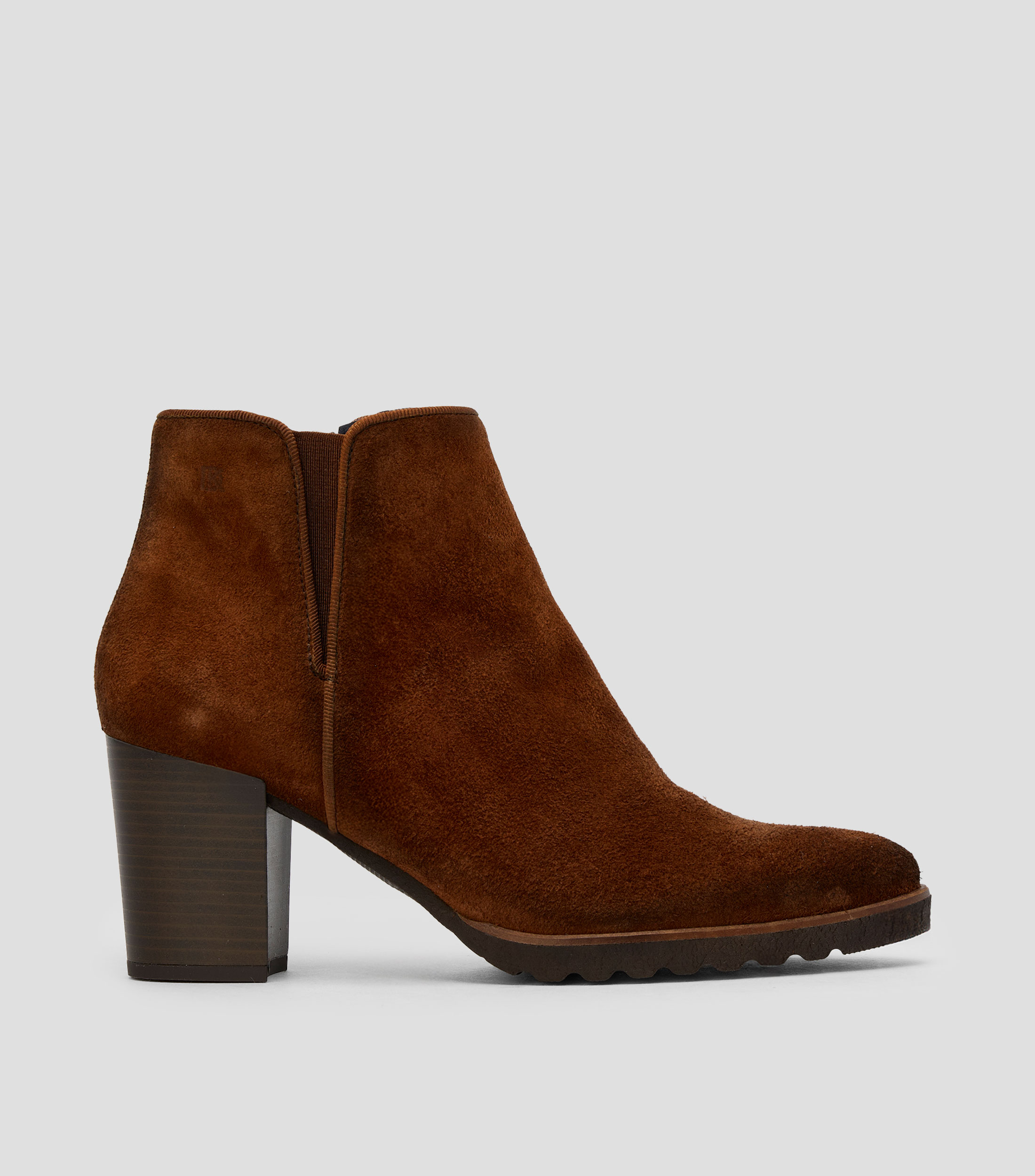 Botines en piel con tacón ancho de 7.5 cm Mujer
