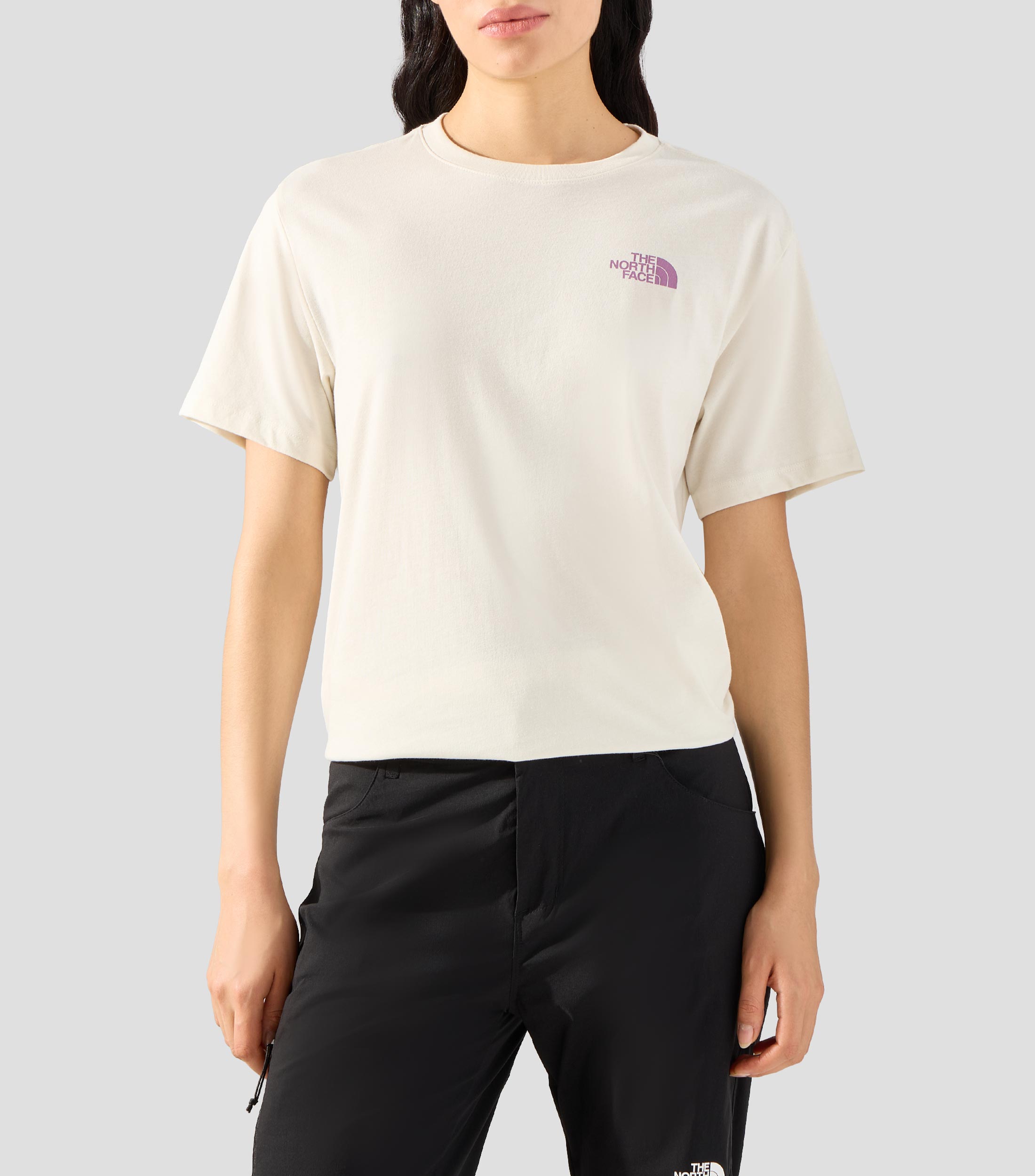 Playera cuello redondo manga corta estampada Exploring Stamps Mujer