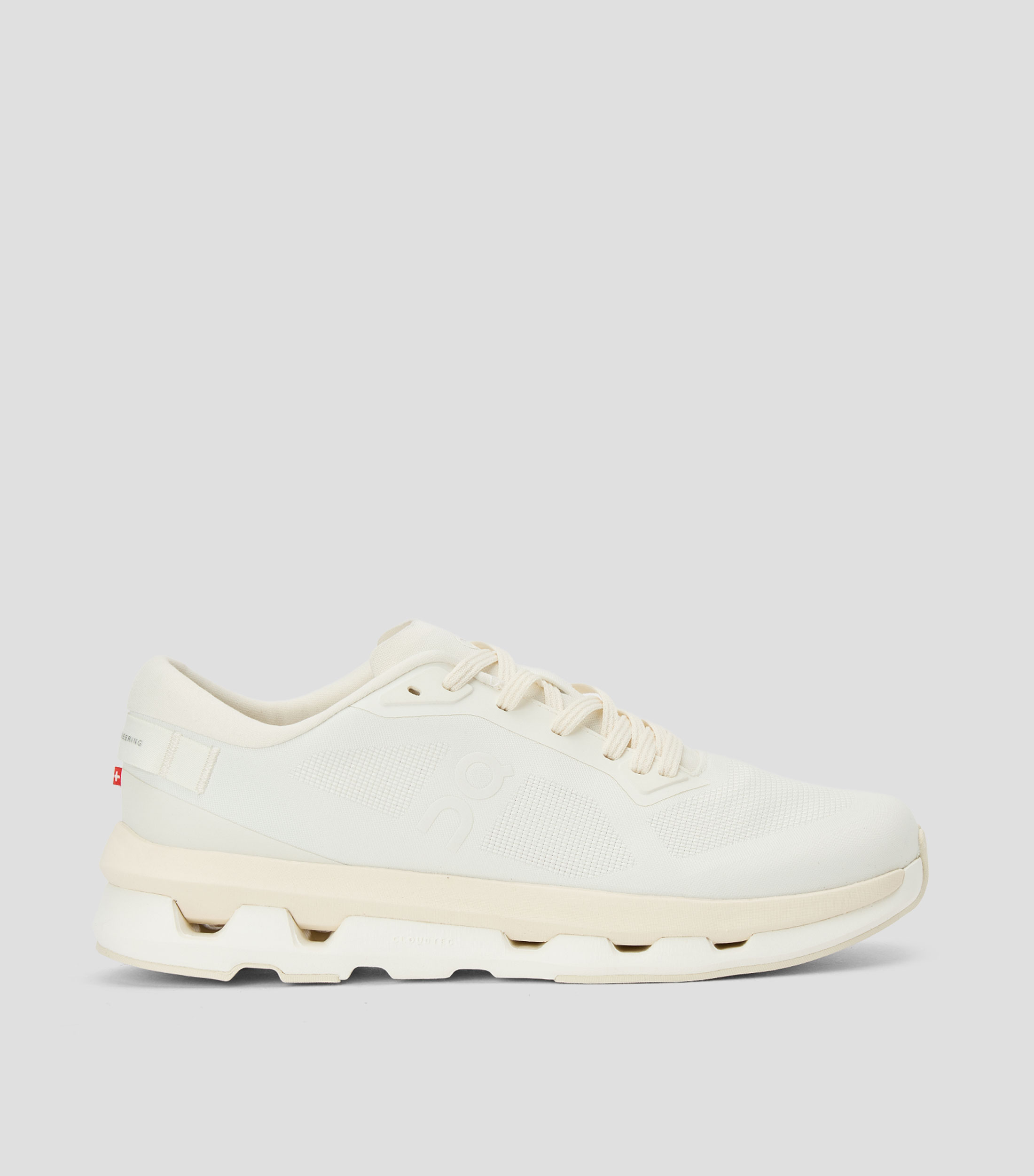Tenis casuales Cloudzone Mujer