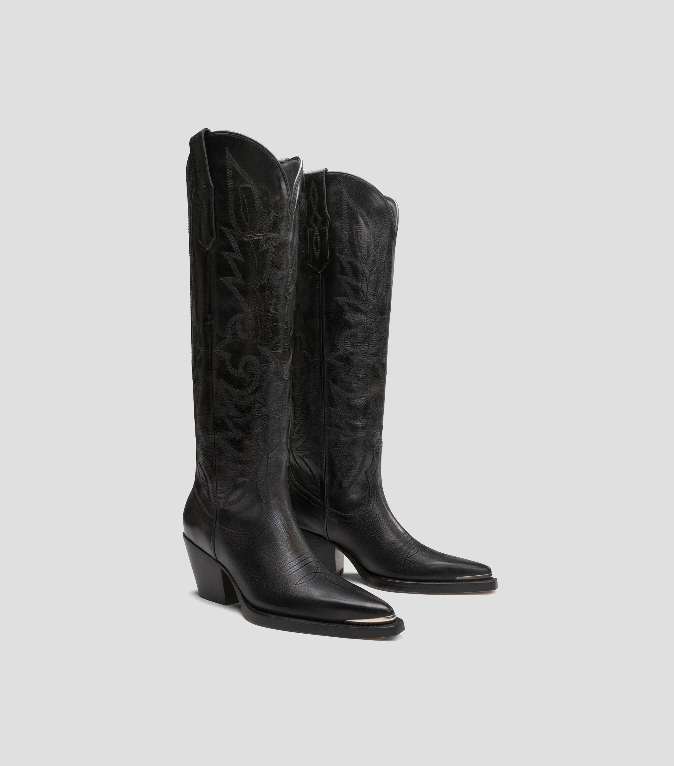 Botas casuales largas en piel con tacón medio cuadrado Mujer