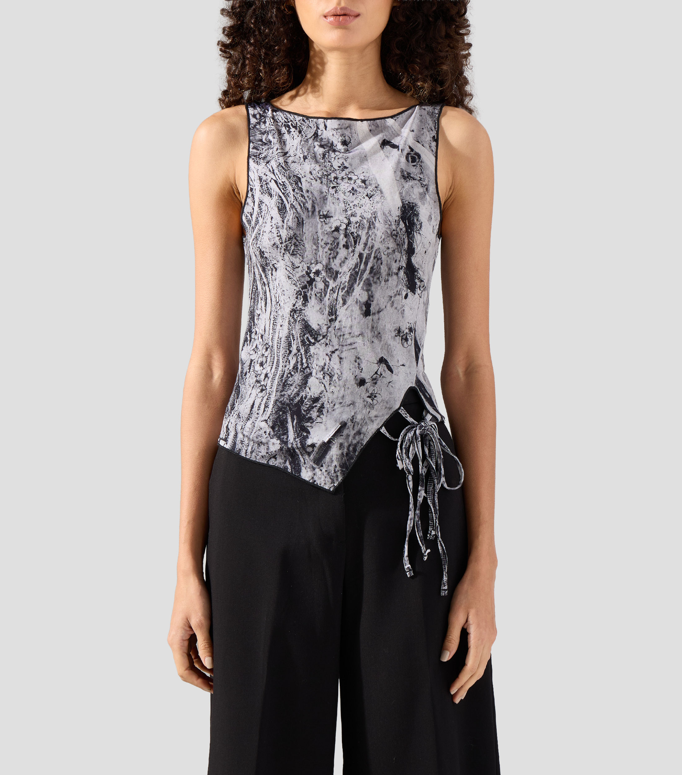 Camisa estampada sin mangas Mujer