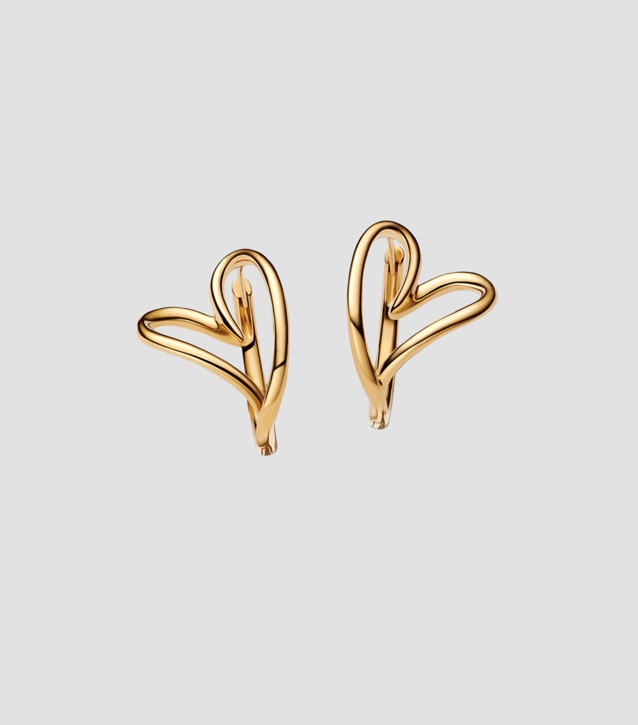 Aretes corazon Mujer