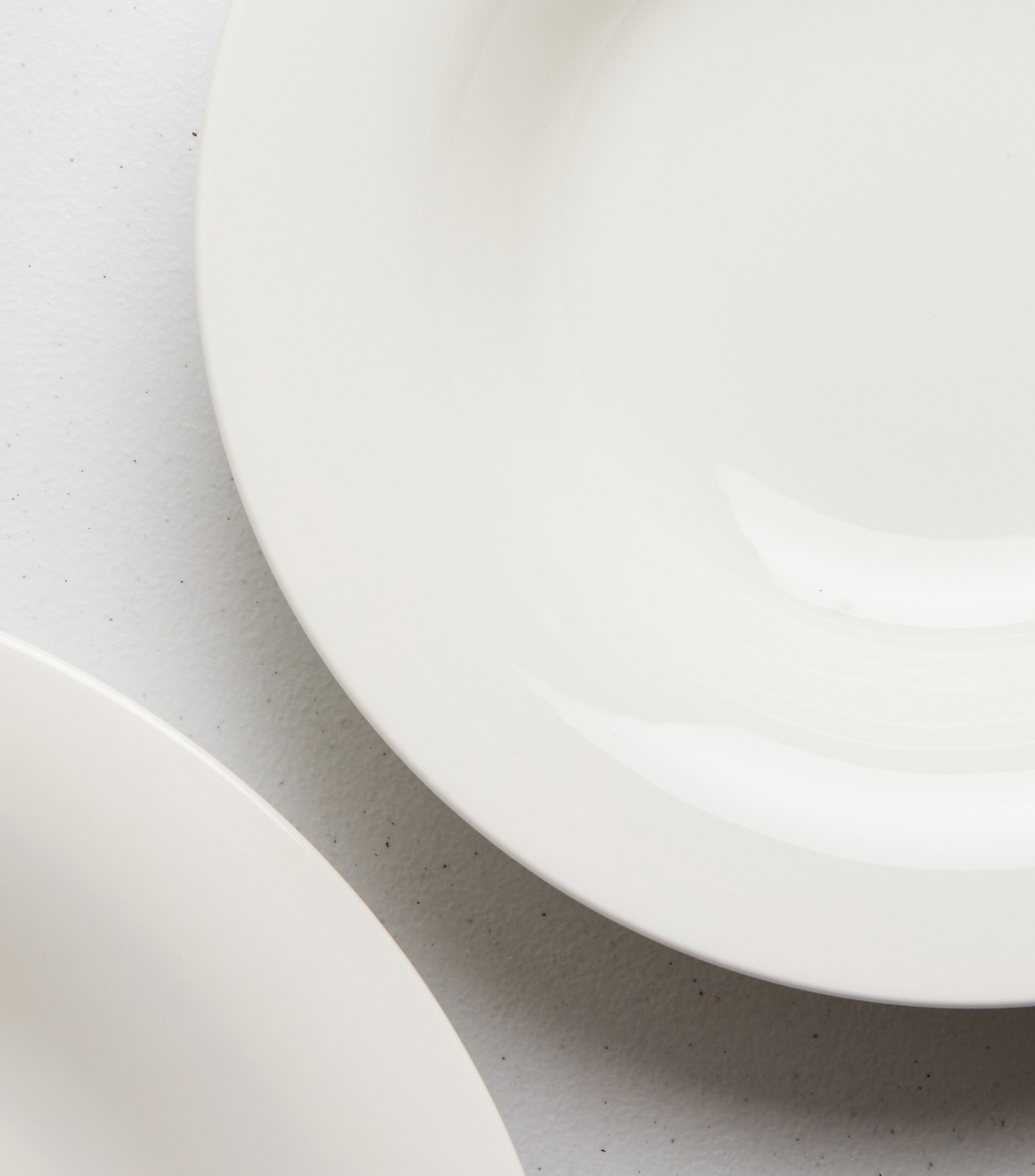 Plato Hondo New Cottage en porcelana