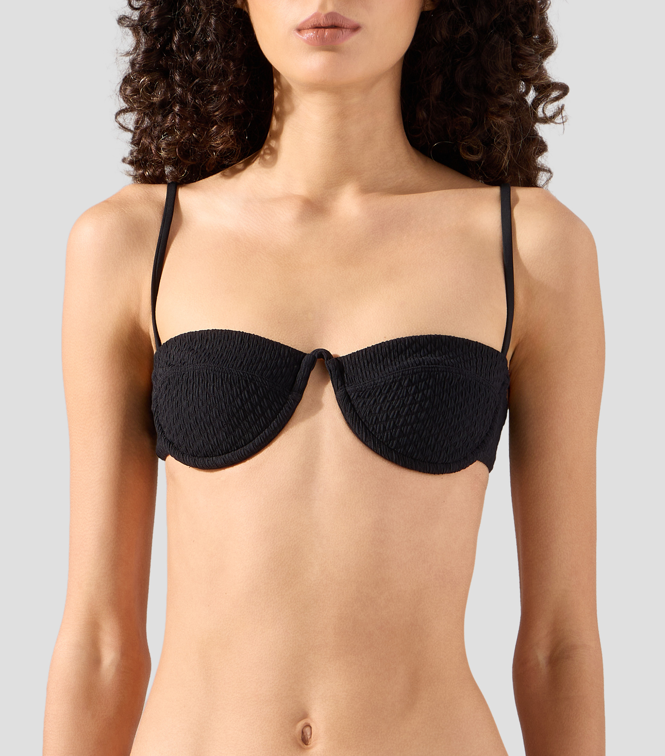 Top bikini con microdiseños Mujer