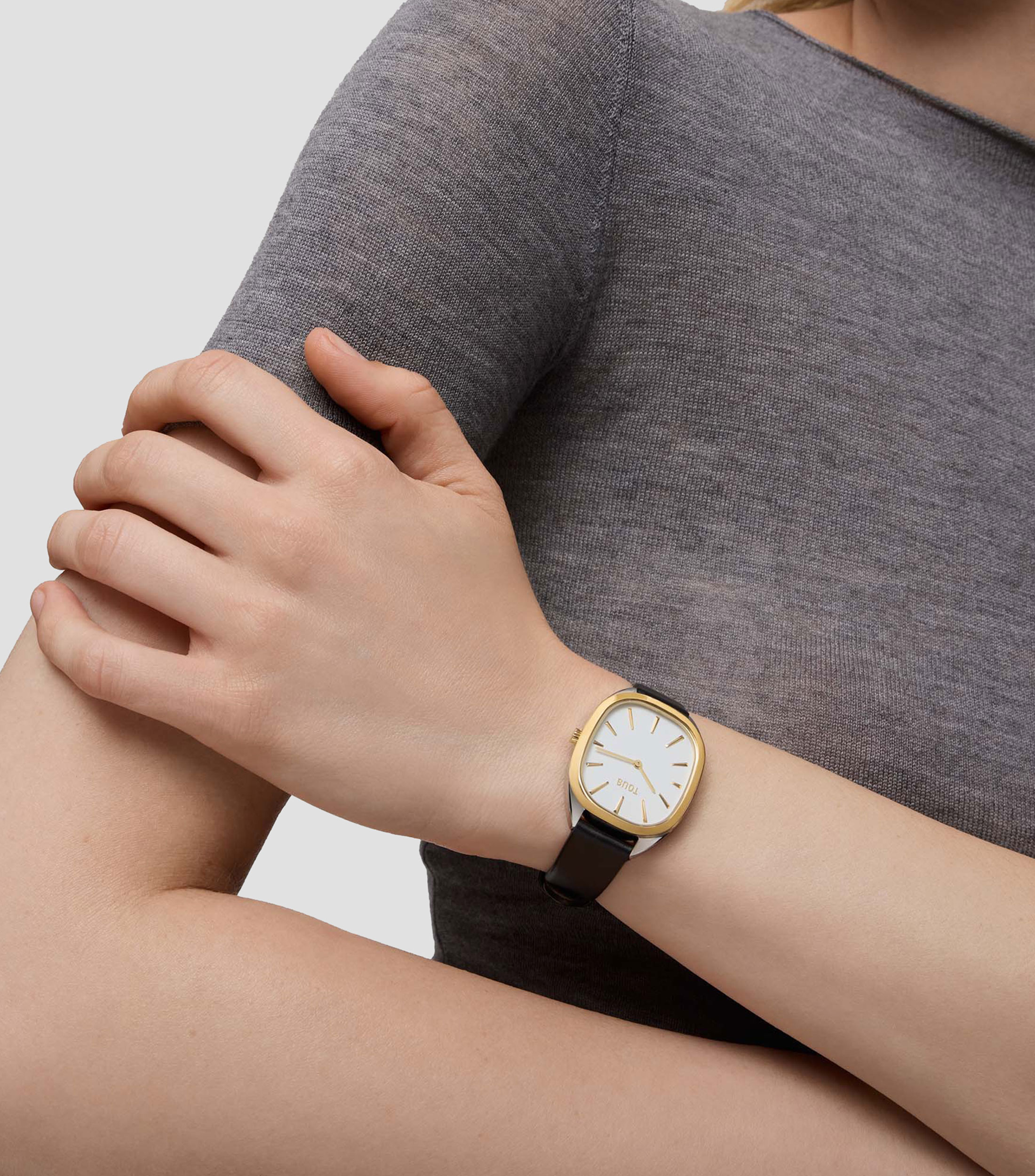 Reloj para mujer Heritage Casual, Dorado