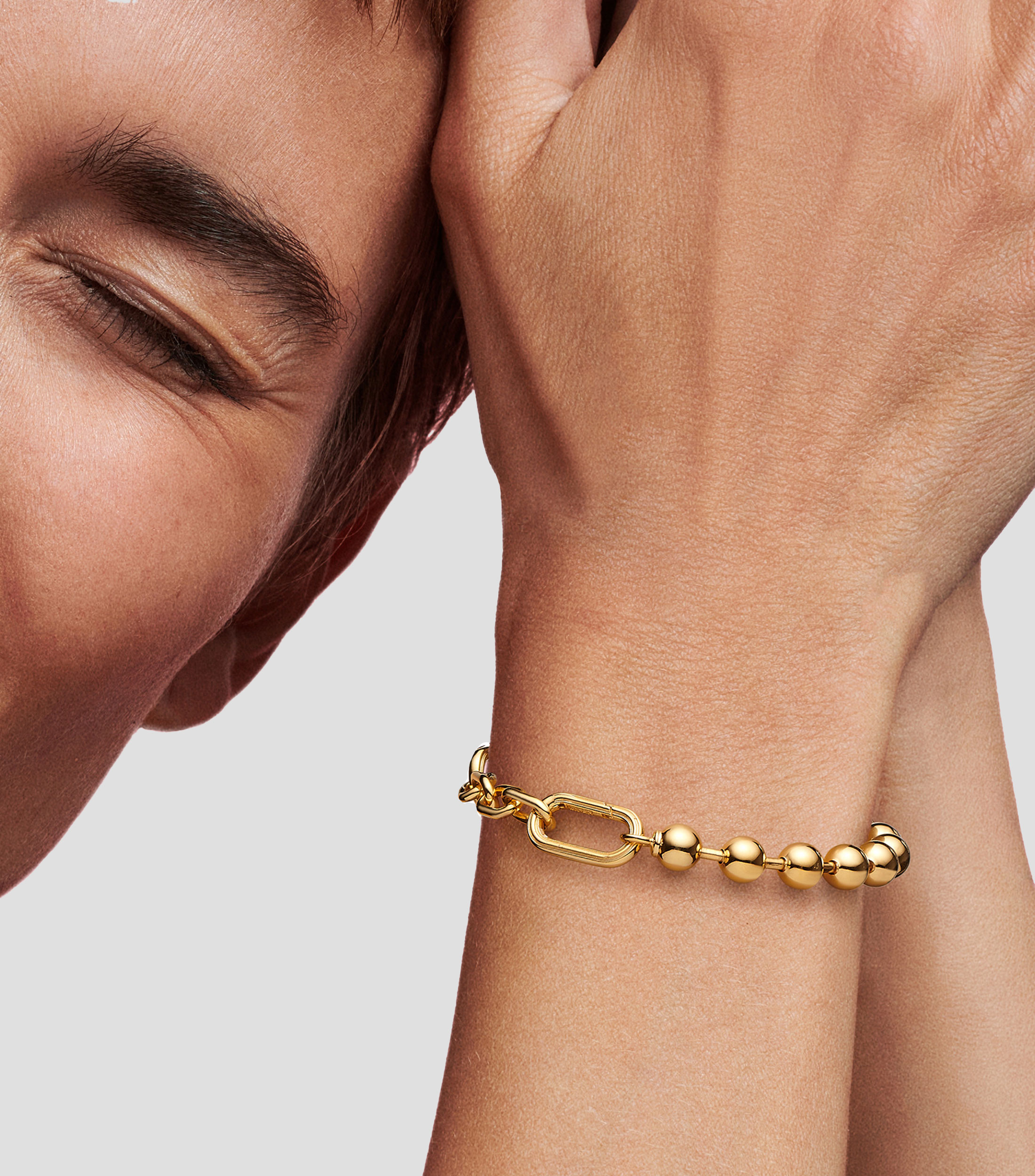 Brazalete con eslabones y esferas Mujer