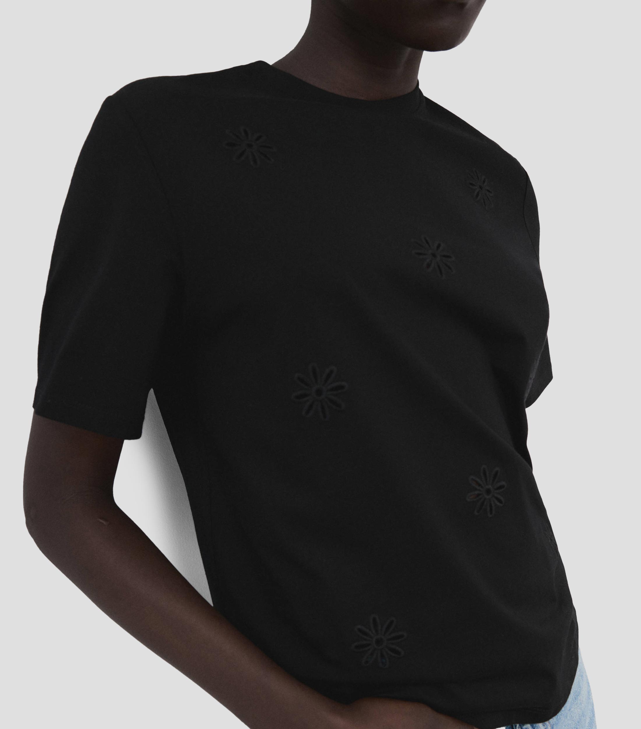 Playera cuello redondo manga corta lisa Mujer