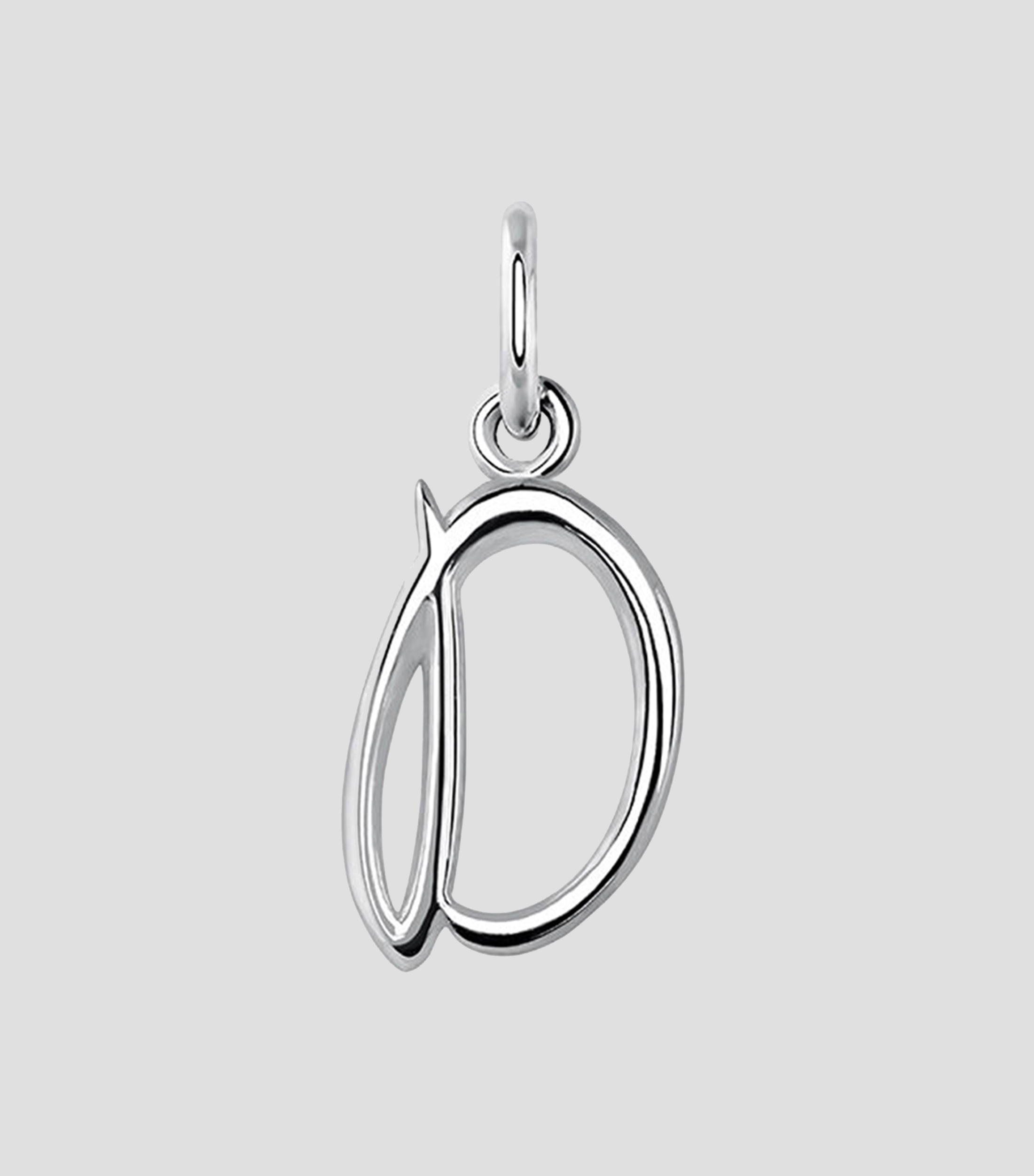 Dije en plata "Yo Me Mi" Mujer