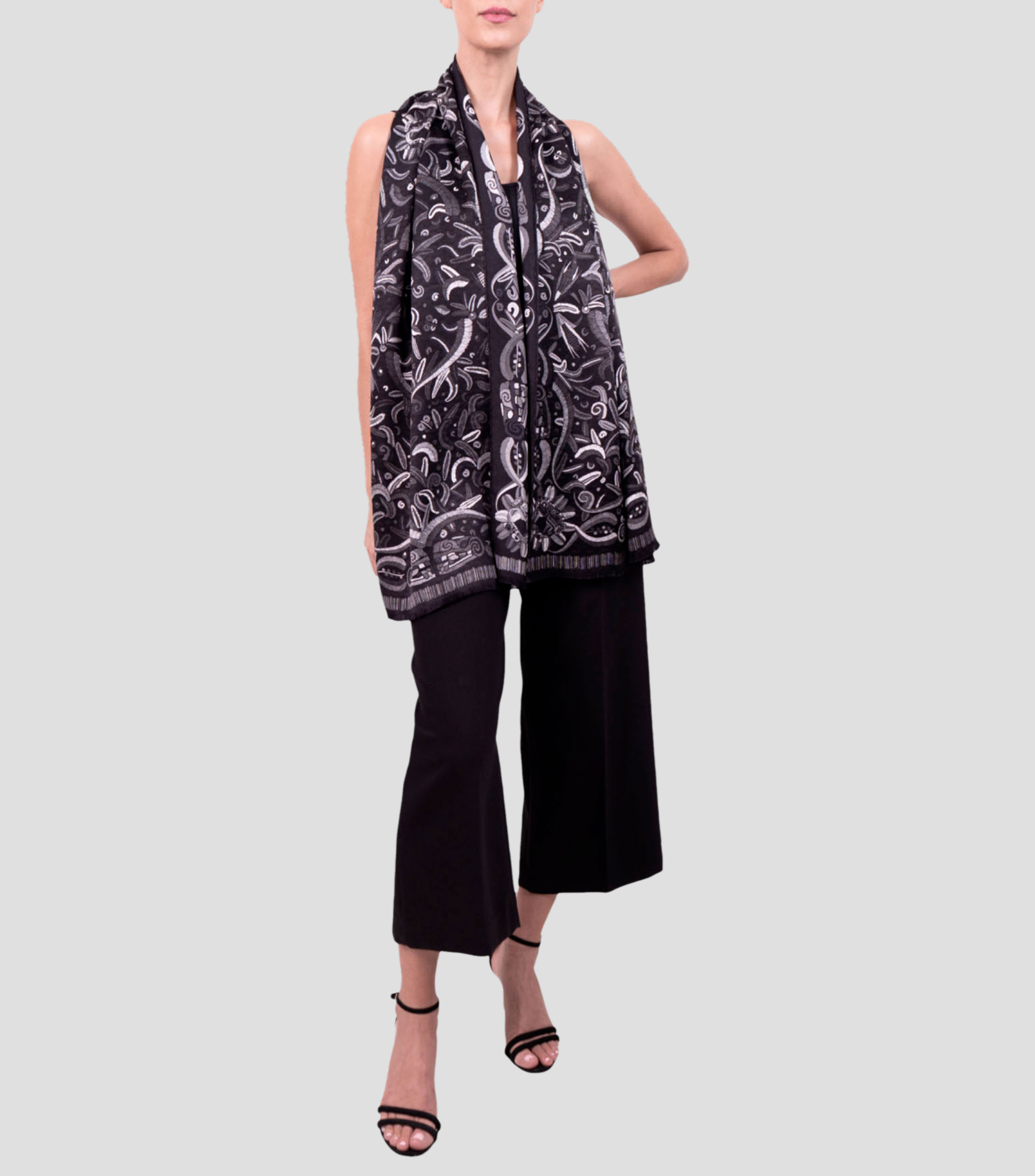 Chalina gris estampada Mujer