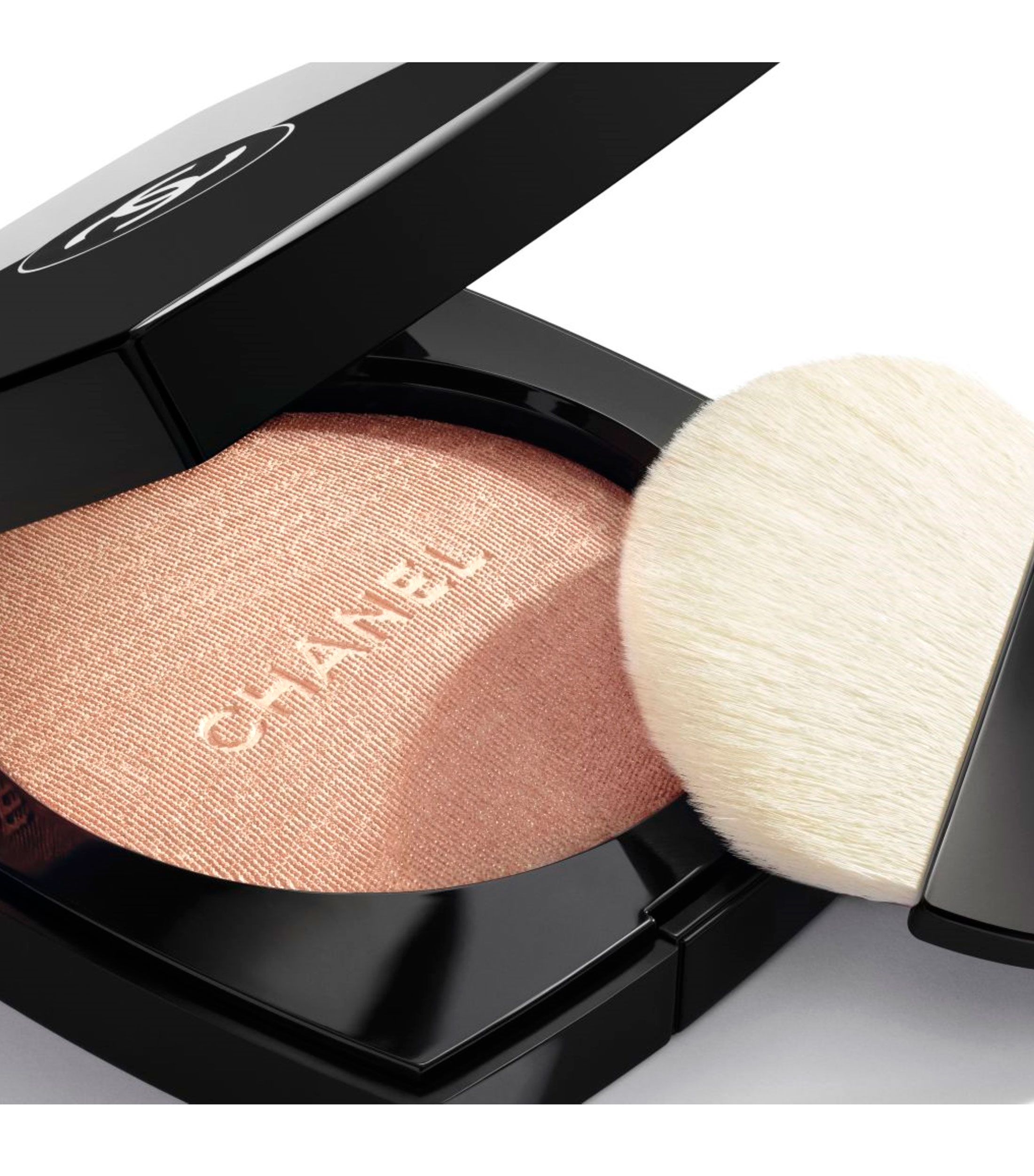 CHANEL POUDRE LUMIERE, POLVOS ILUMINADORES