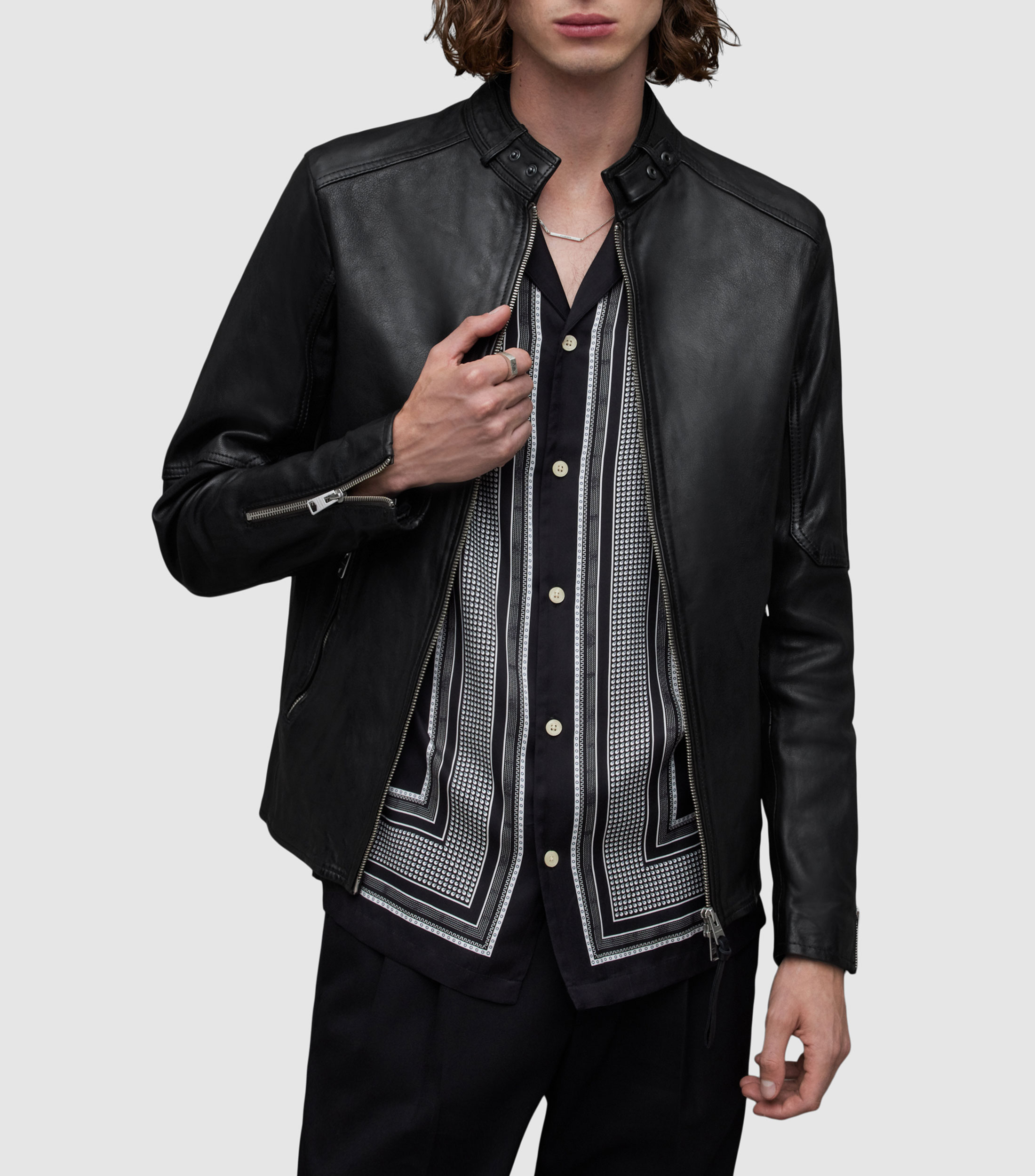 AllSaints Chamarra de piel Hombre - El Palacio de Hierro