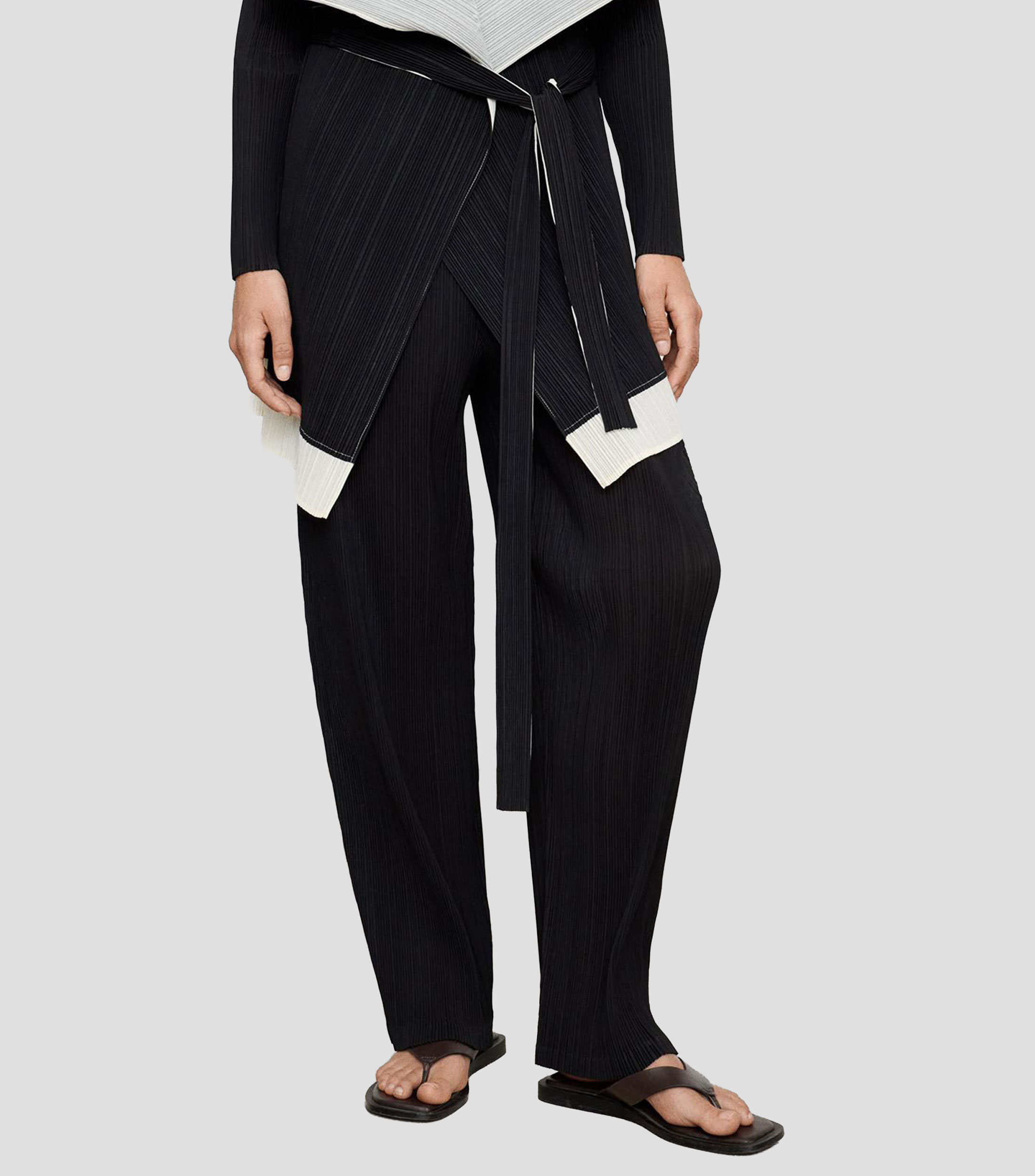 Pantalón plisado Mujer