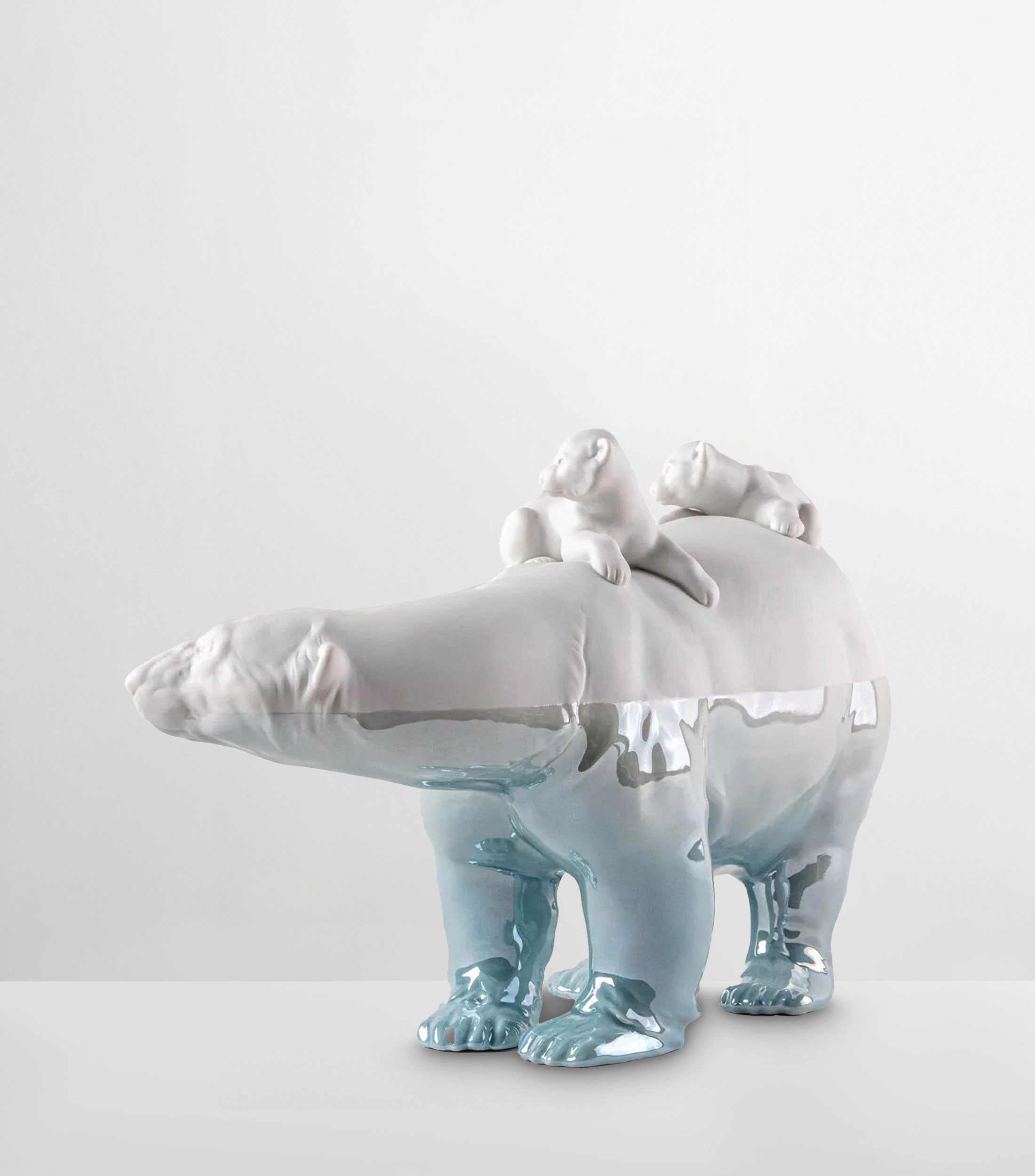 Figura decorativa Mamá Osa y sus bebés Underwater en Porcelana