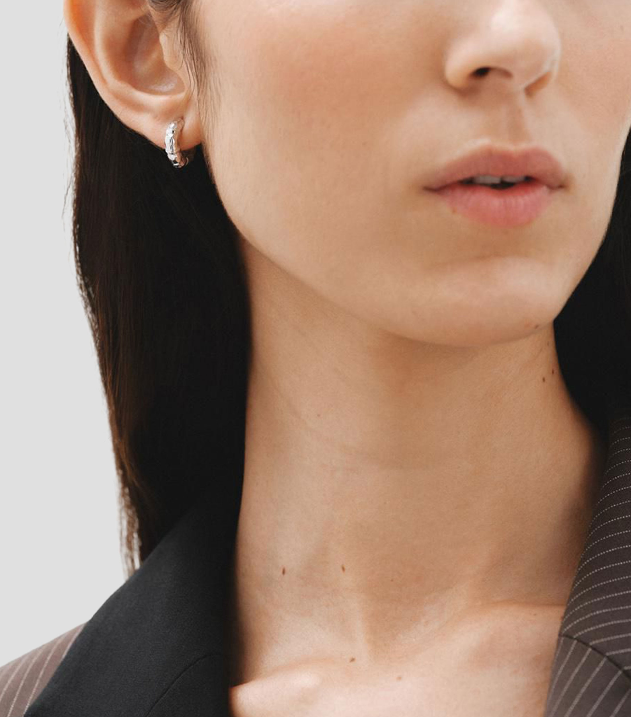Pendientes en plata .925de aro pequeño con textura Bambú Mujer