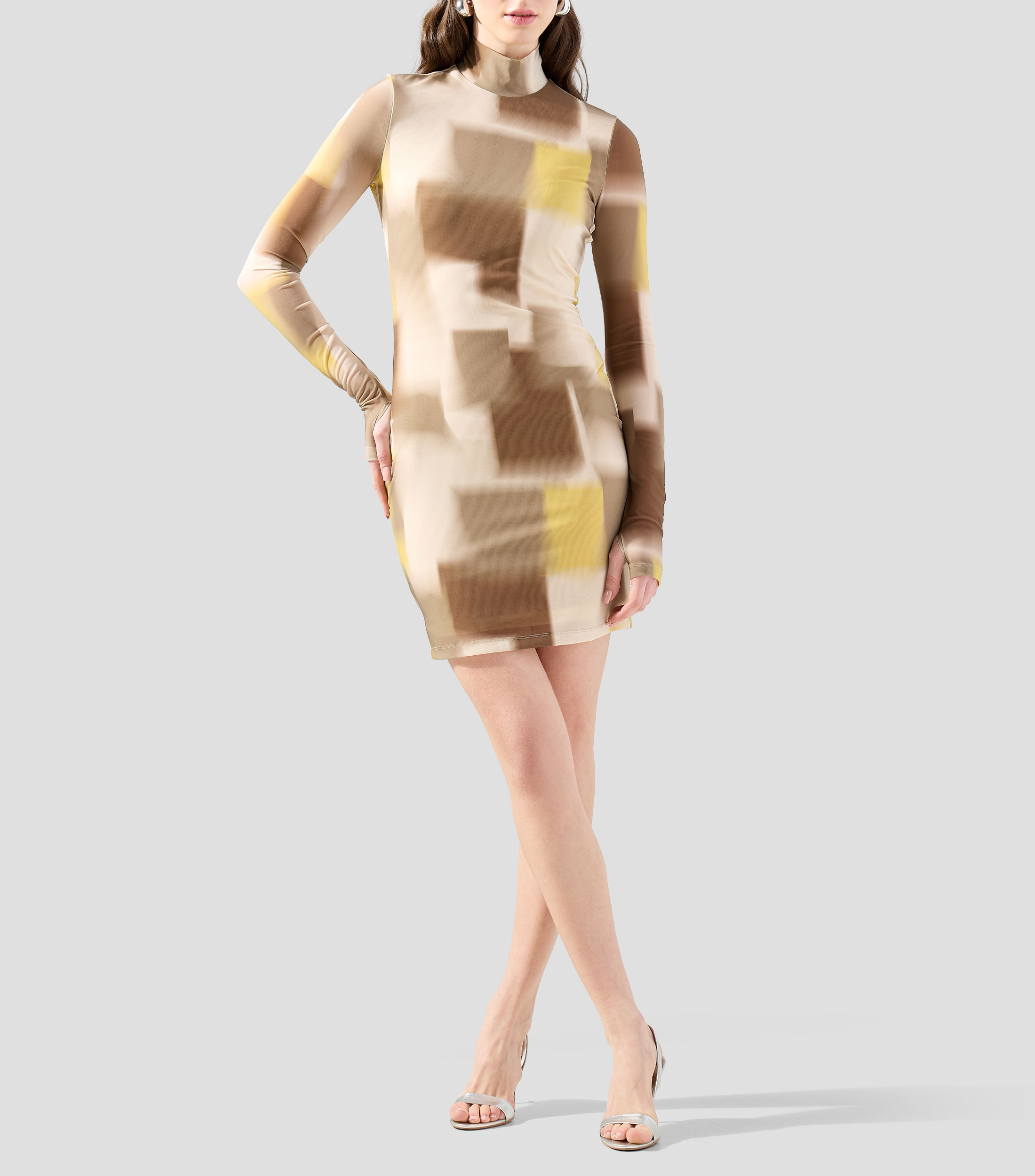 Vestido corto manga larga estampado Mujer