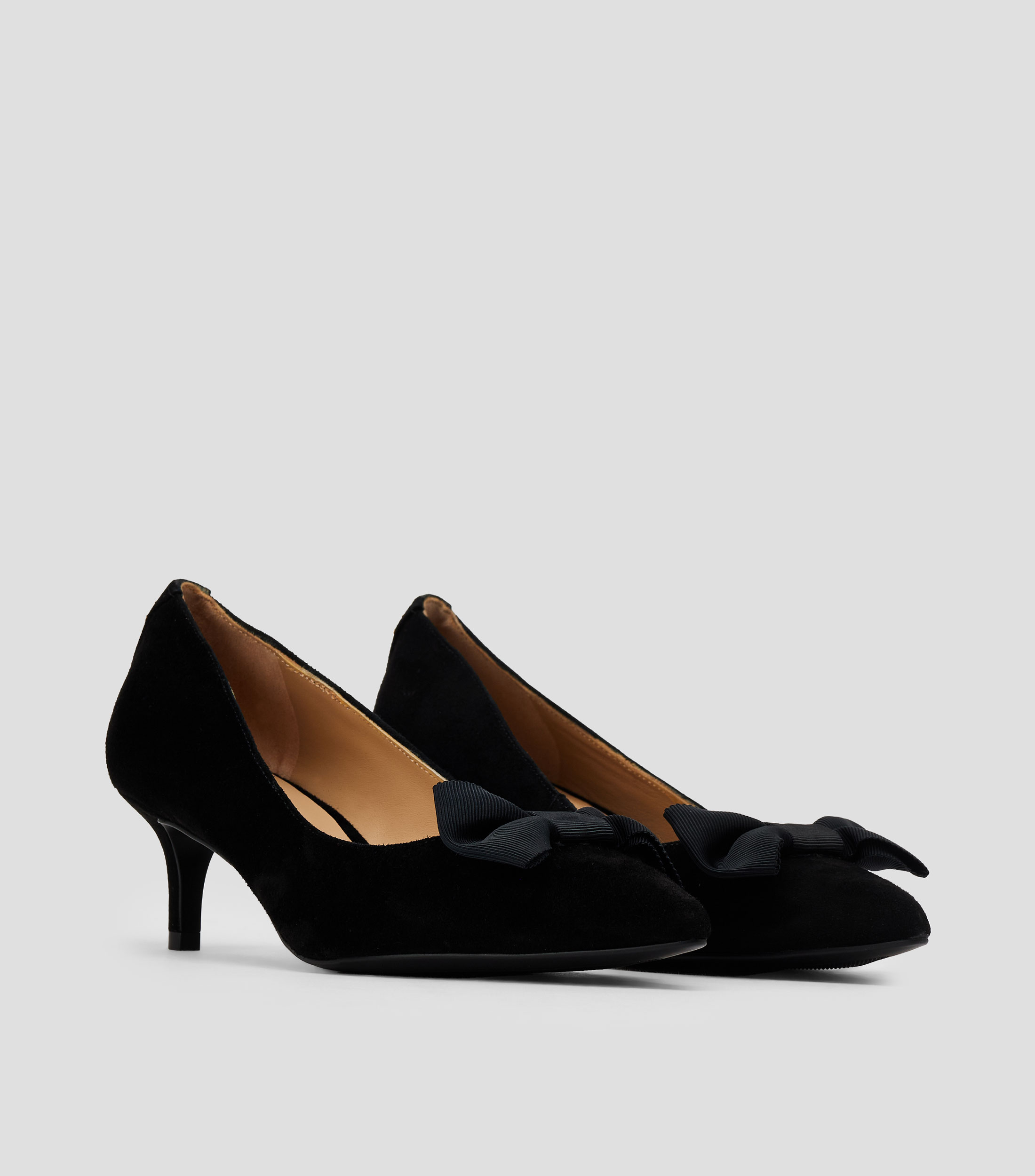 Zapatillas pump Adrienne con tacón medio delgado Mujer